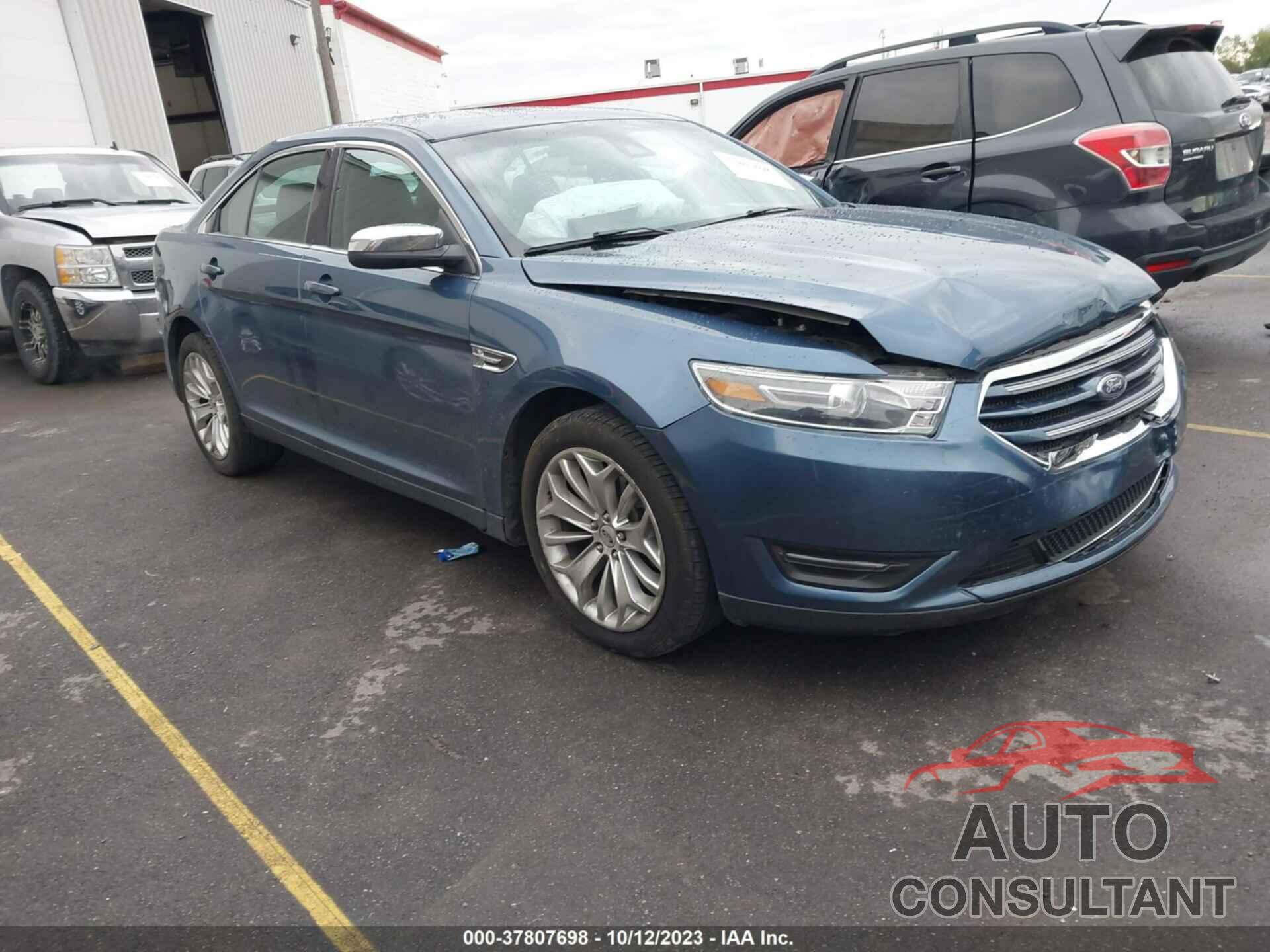 FORD TAURUS 2018 - 1FAHP2F84JG109342