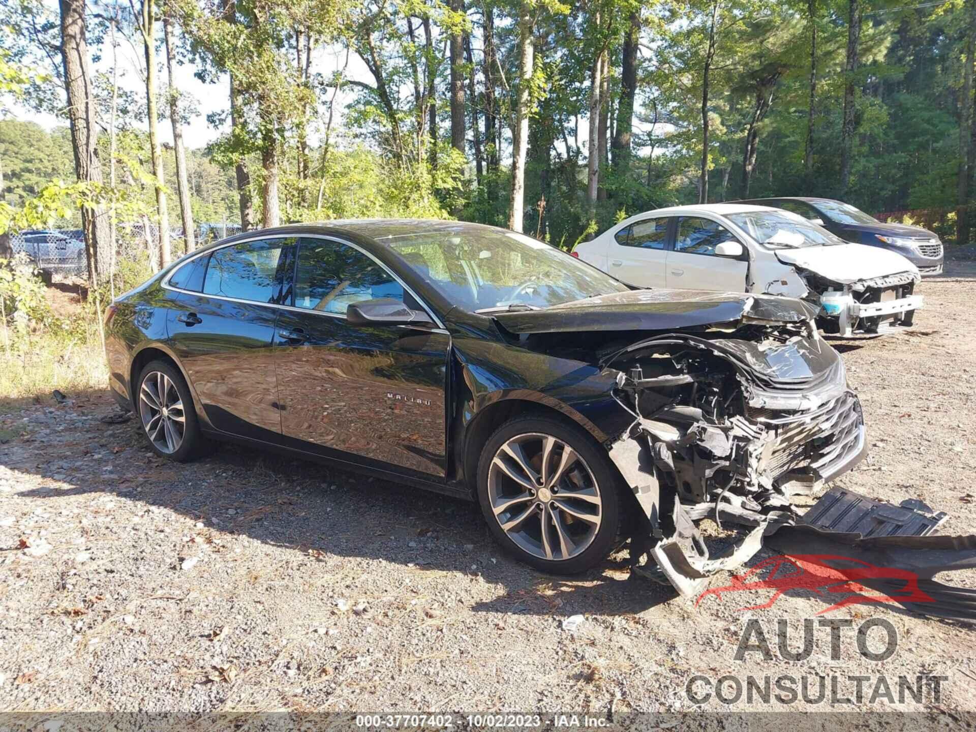 CHEVROLET MALIBU 2021 - 1G1ZD5ST3MF001929