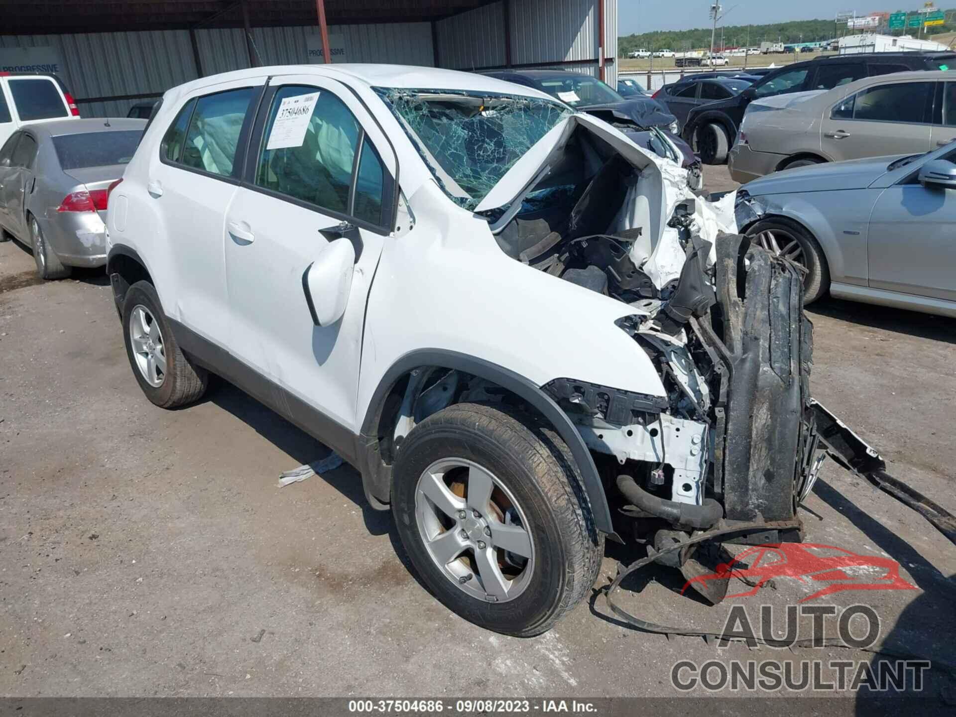 CHEVROLET TRAX 2016 - 3GNCJNSB2GL202607