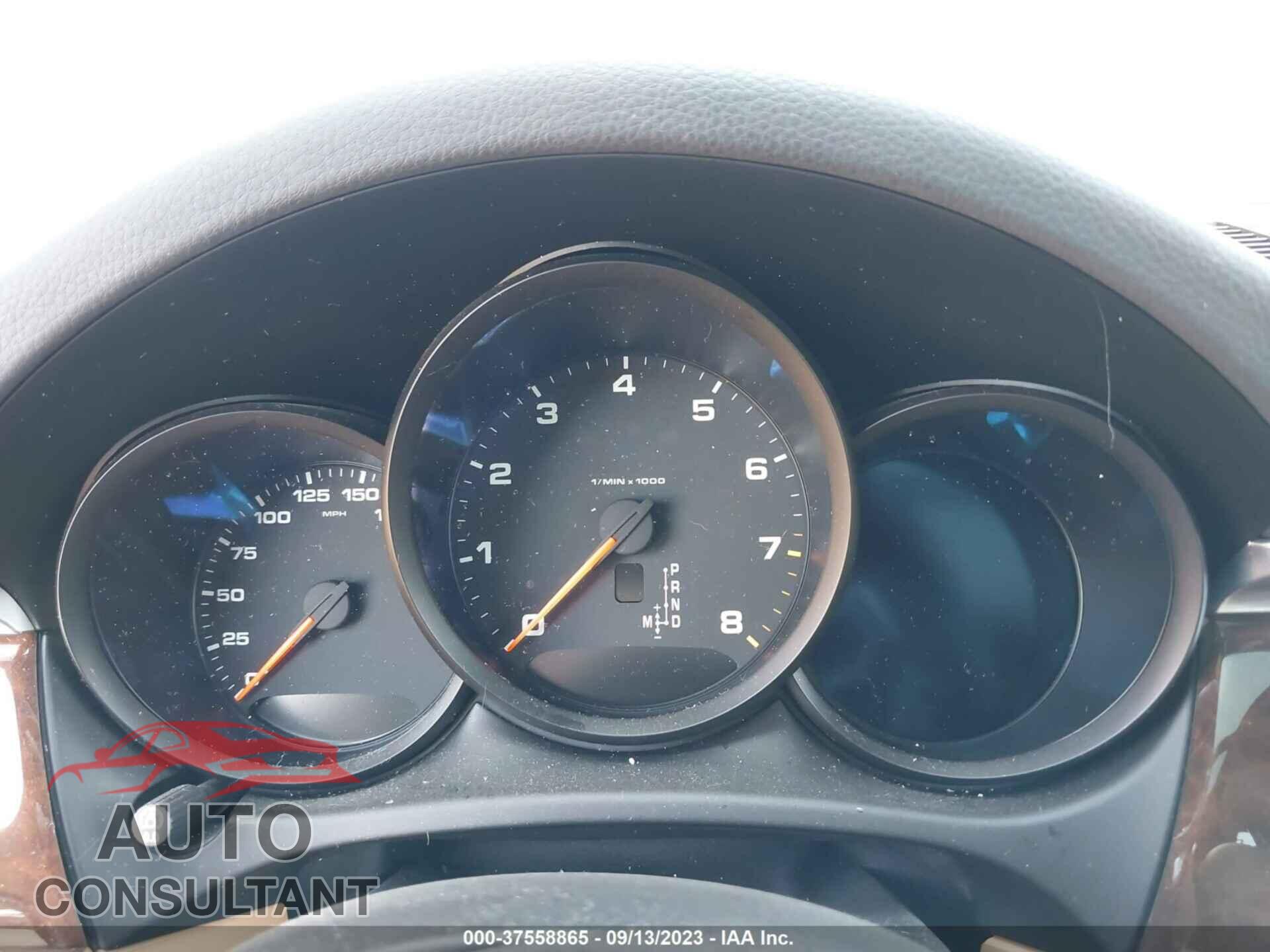 PORSCHE MACAN 2017 - WP1AA2A58HLB07328