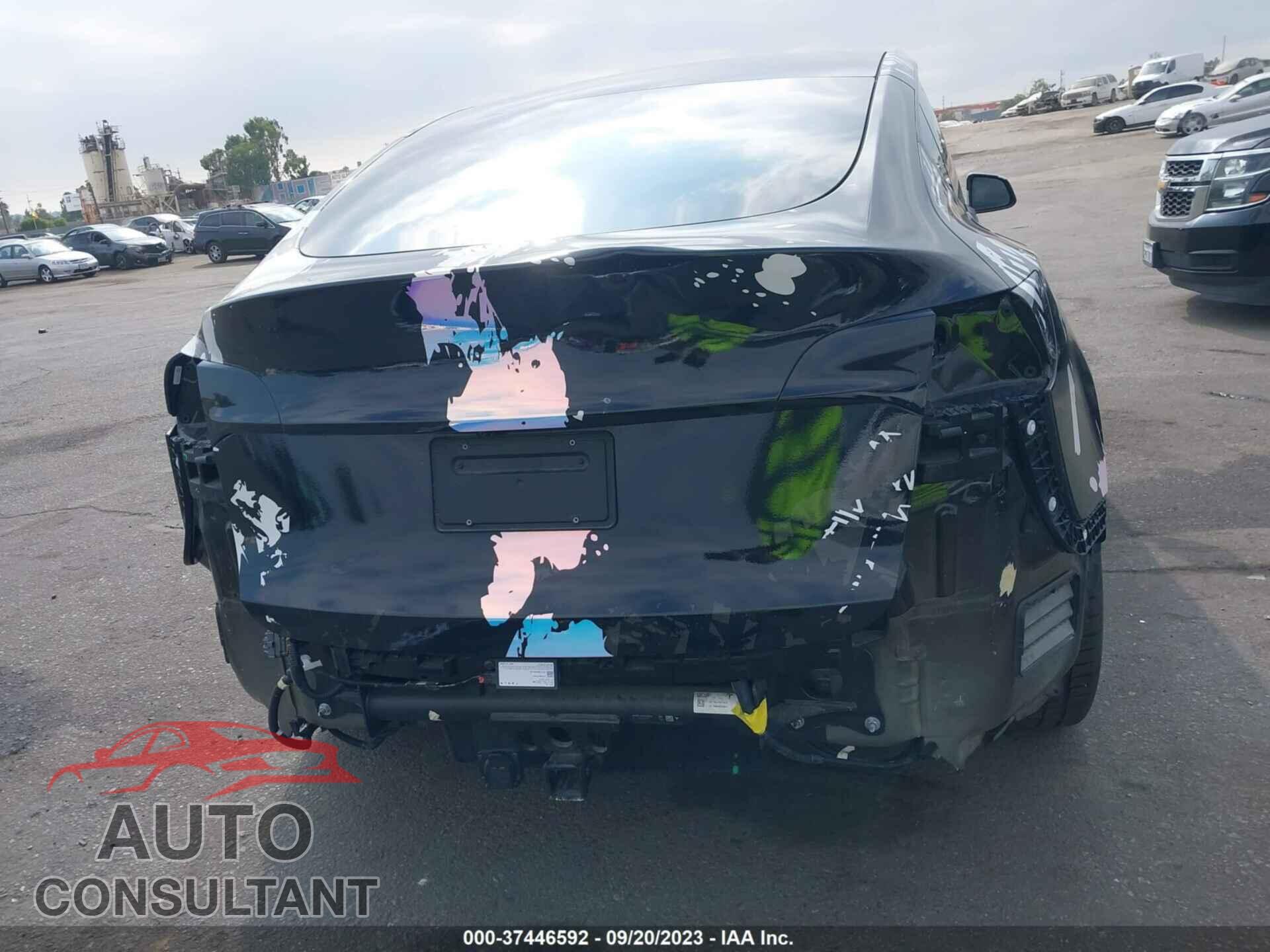 TESLA MODEL Y 2020 - 5YJYGDEE9LF020005