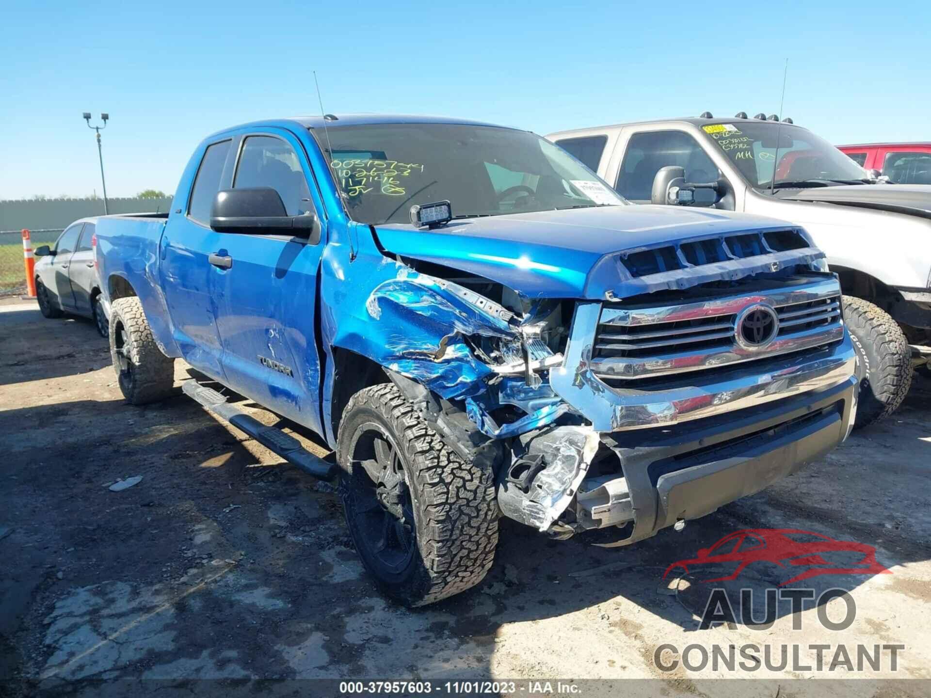 TOYOTA TUNDRA 2017 - 5TFRM5F13HX117146