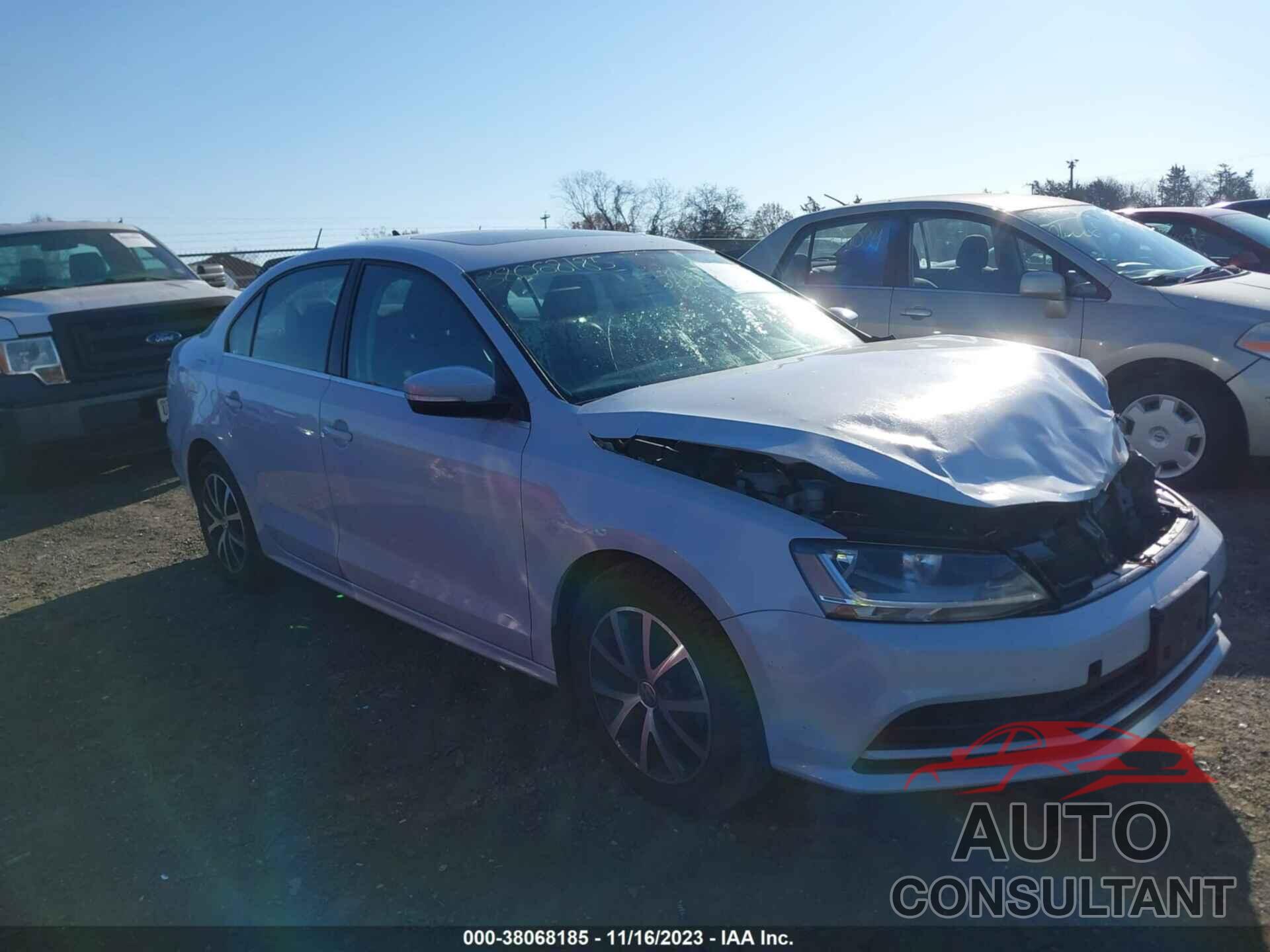 VOLKSWAGEN JETTA 2017 - 3VWB67AJ5HM268863