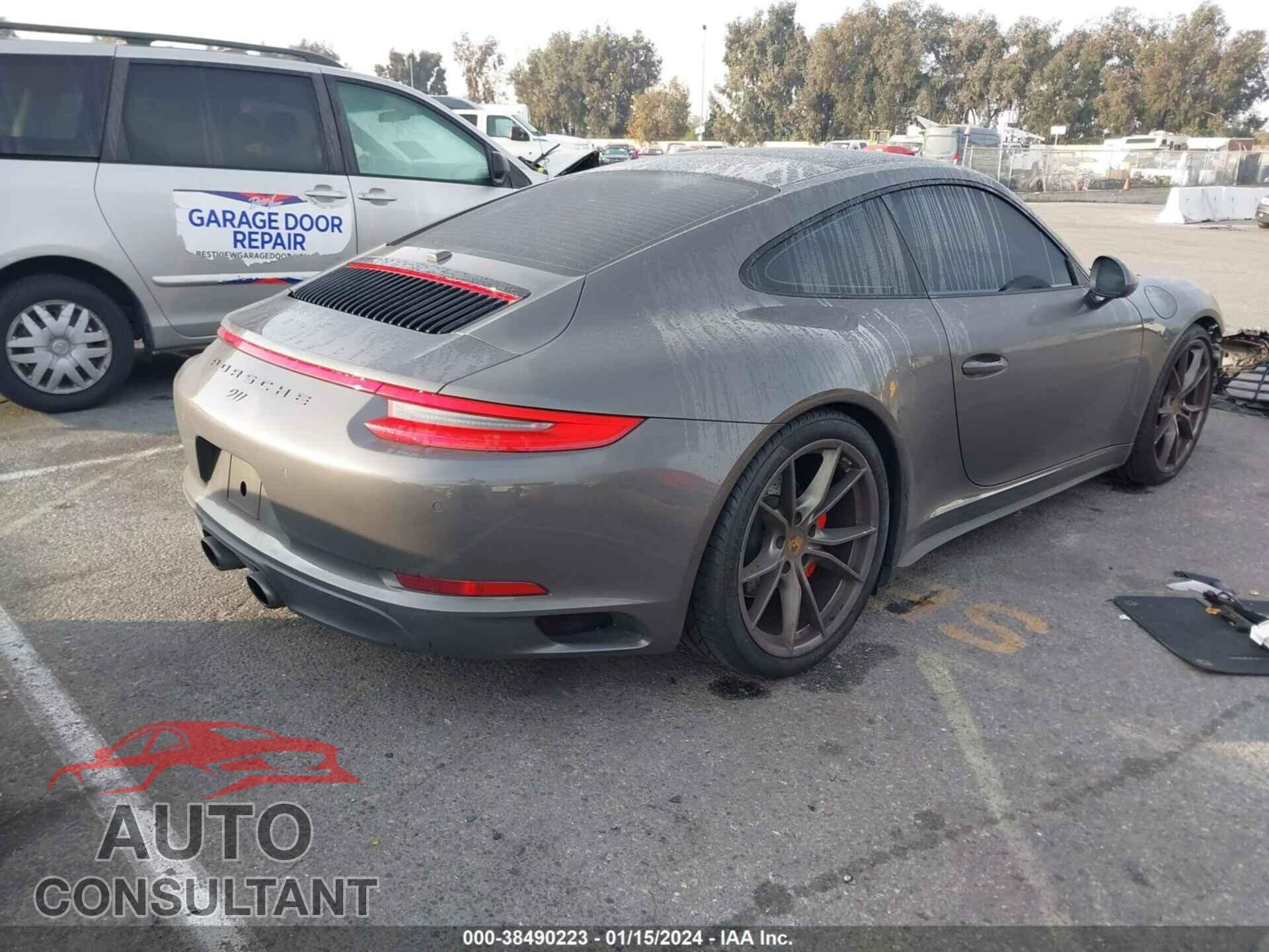 PORSCHE 911 2017 - WP0AB2A92HS122446
