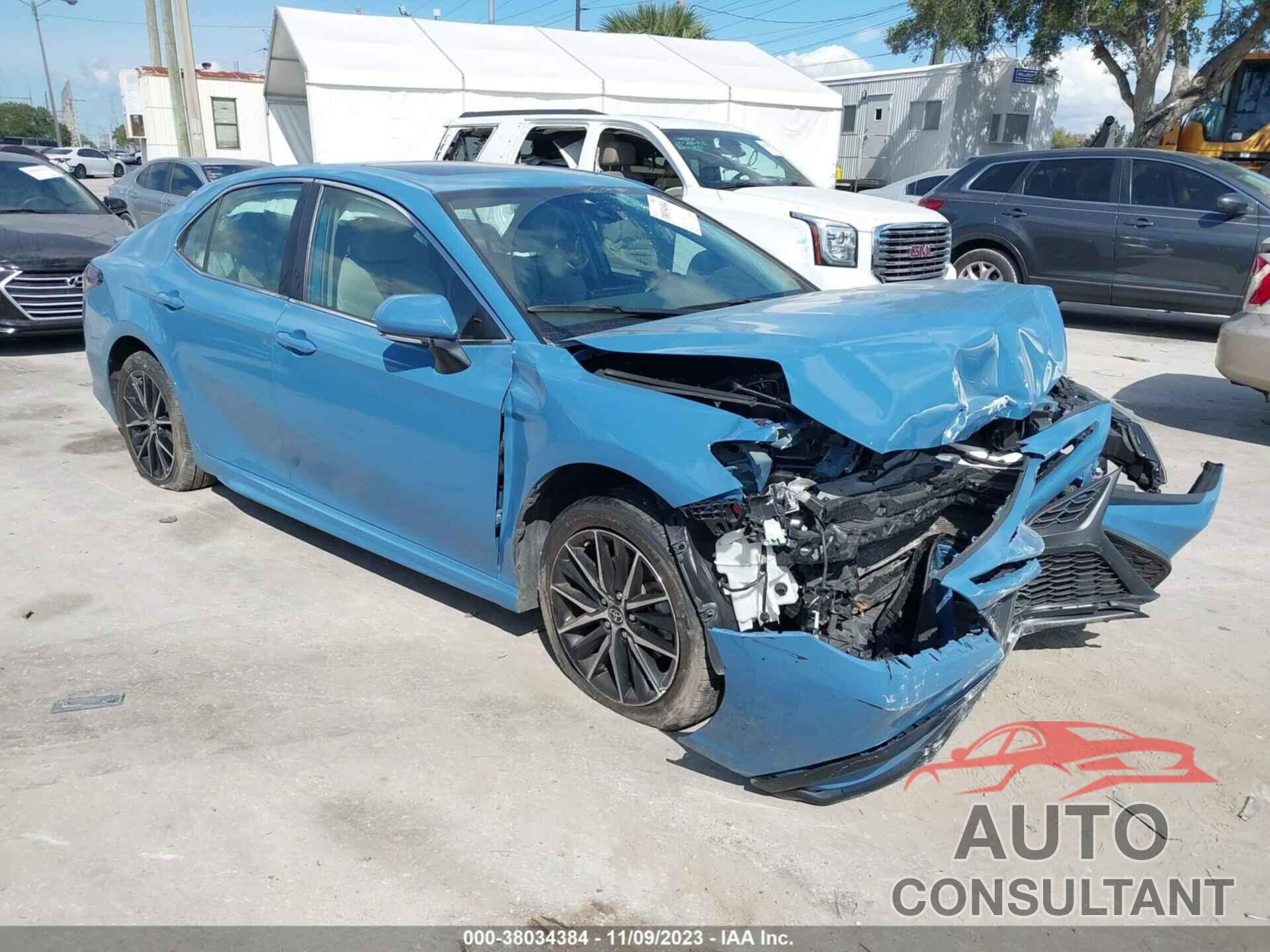 TOYOTA CAMRY 2023 - 4T1T11AK3PU136346