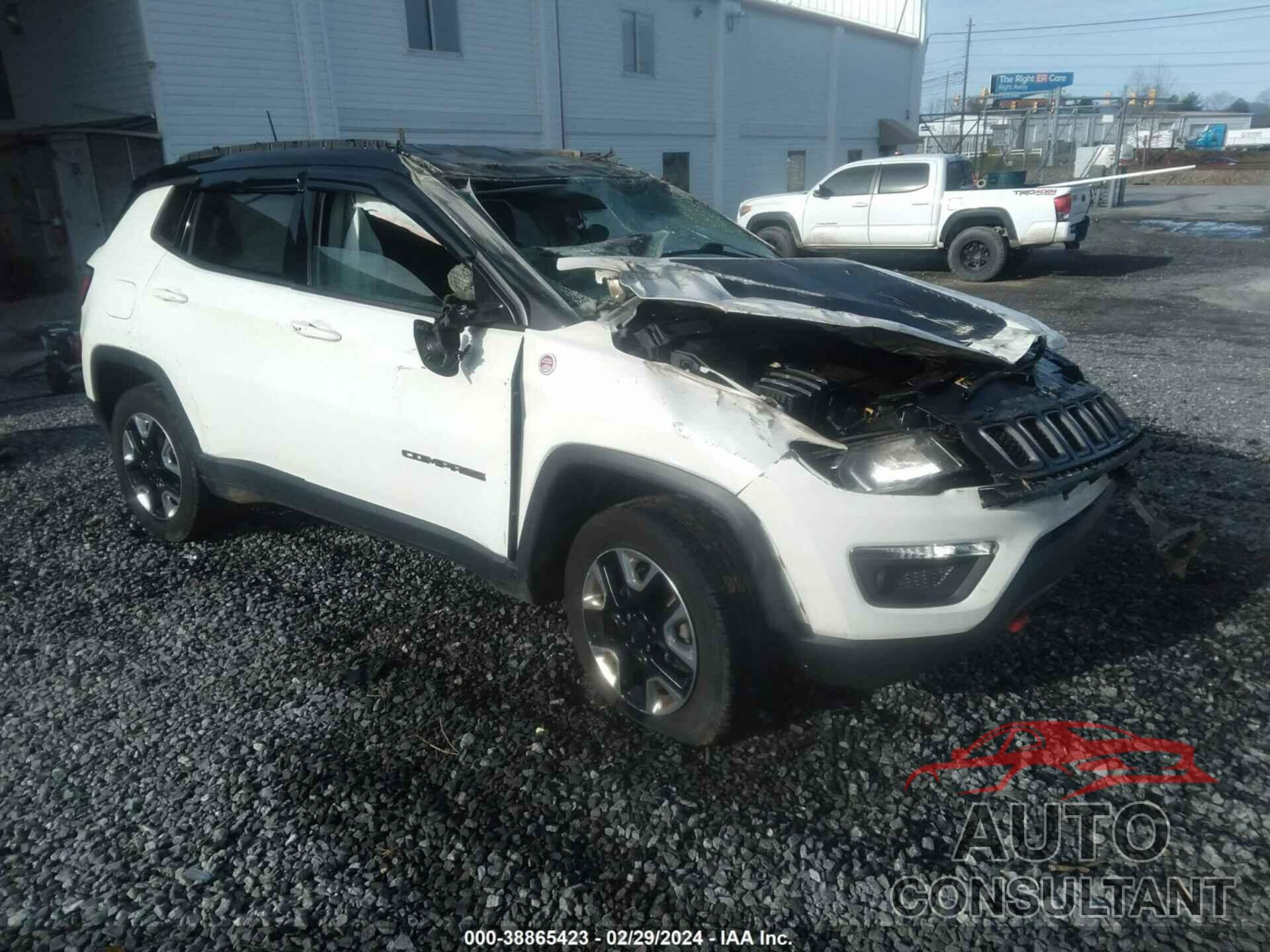 JEEP COMPASS 2018 - 3C4NJDDB0JT174807