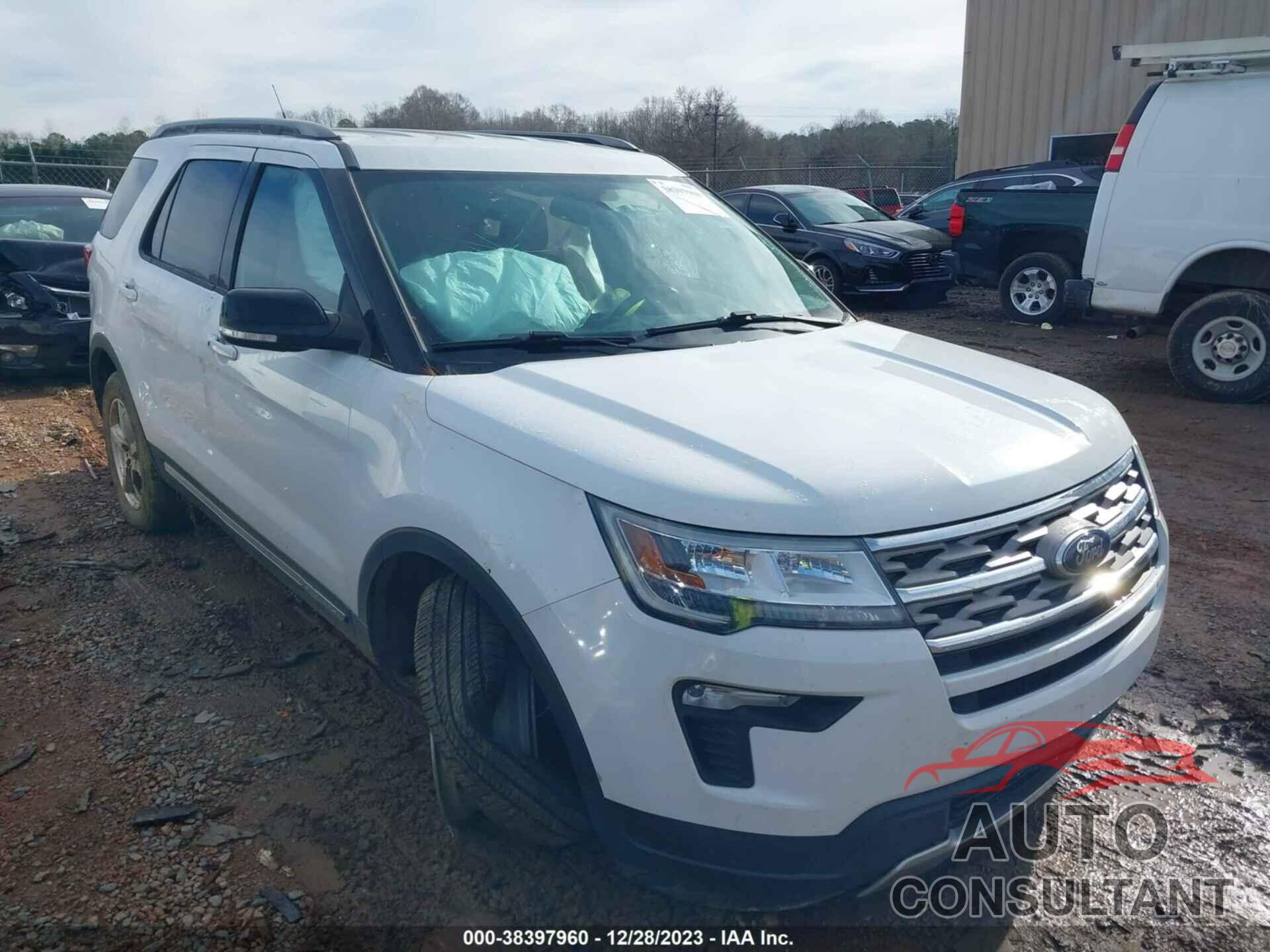 FORD EXPLORER 2018 - 1FM5K7D82JGB13249