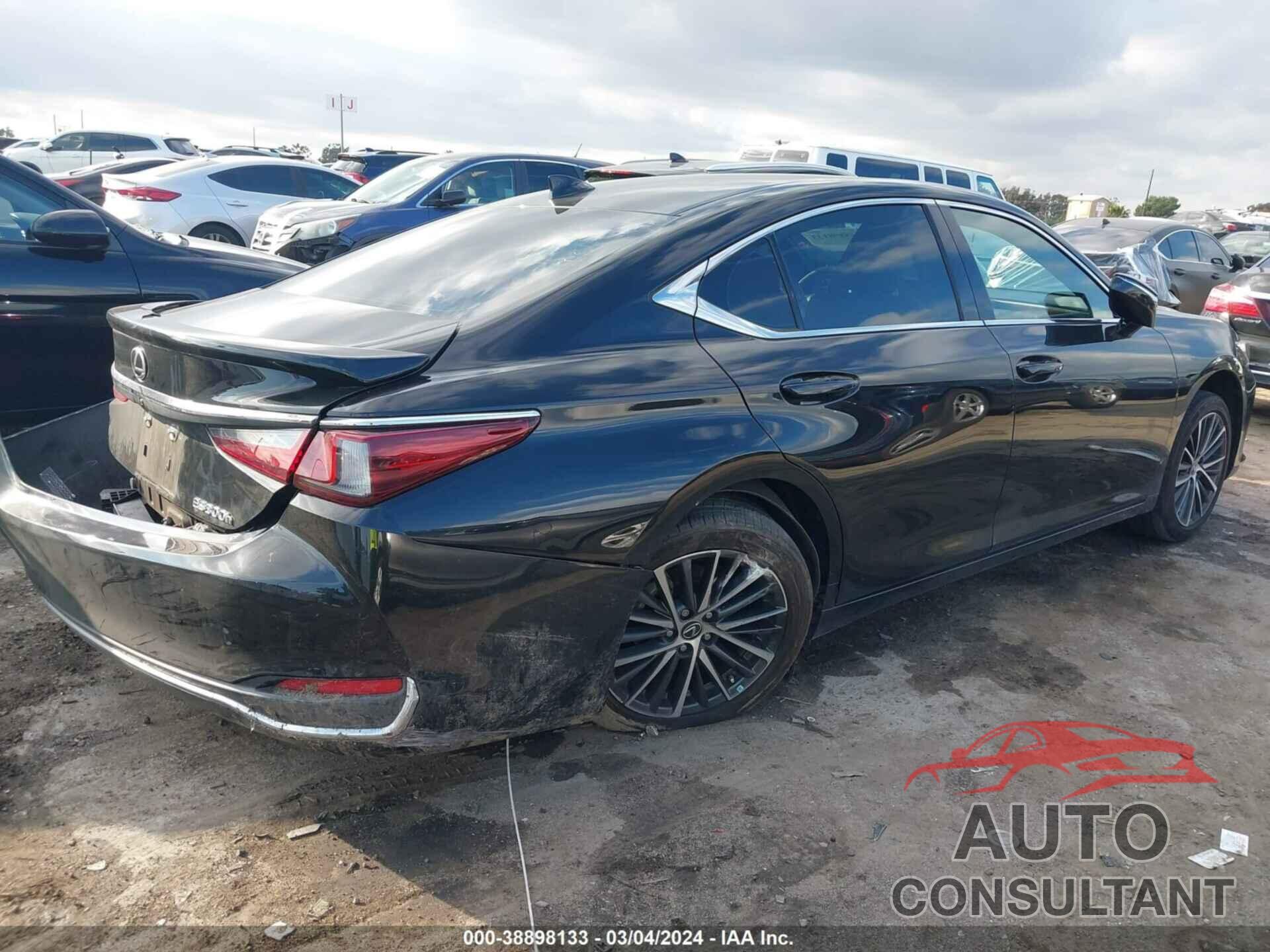 LEXUS ES 2023 - 58ADA1C13PU027855