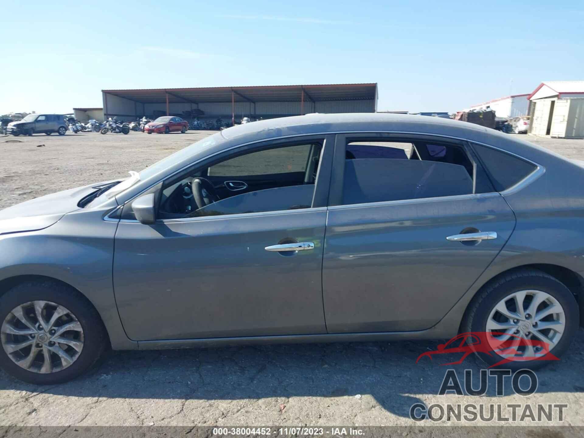 NISSAN SENTRA 2019 - 3N1AB7AP4KL627666