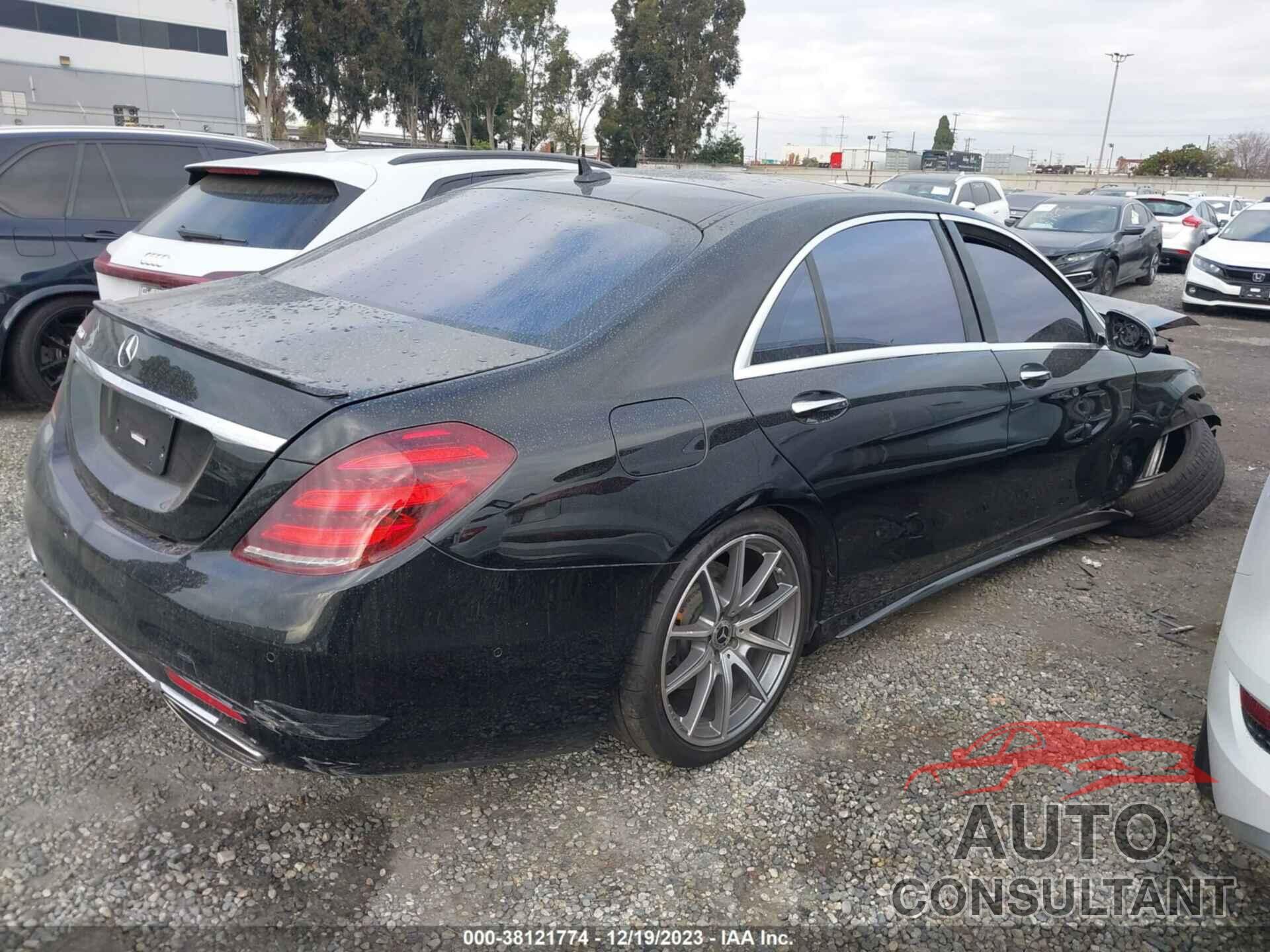 MERCEDES-BENZ S 2019 - WDDUG8DBXKA439359