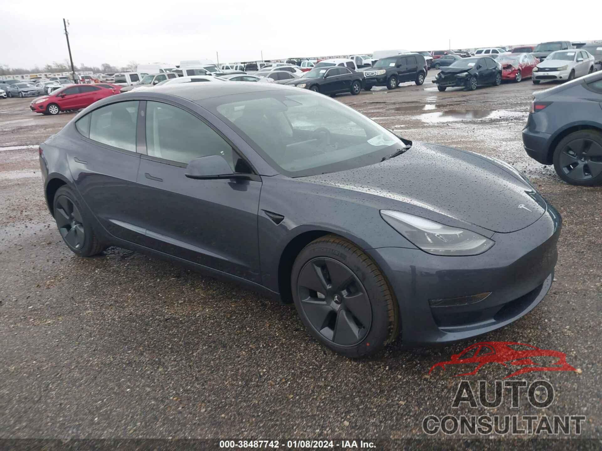 TESLA MODEL 3 2023 - 5YJ3E1EAXPF704398
