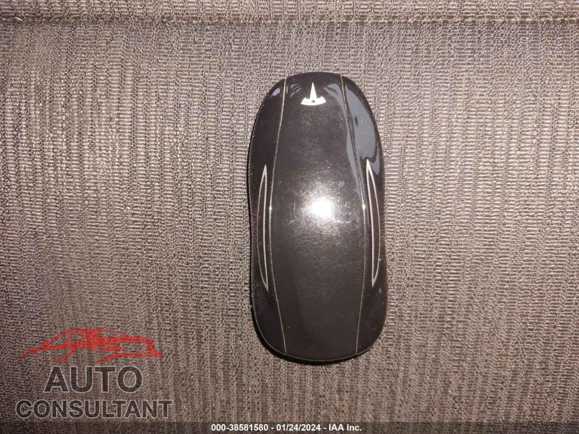 TESLA MODEL S 2017 - 5YJSA1E18HF208654
