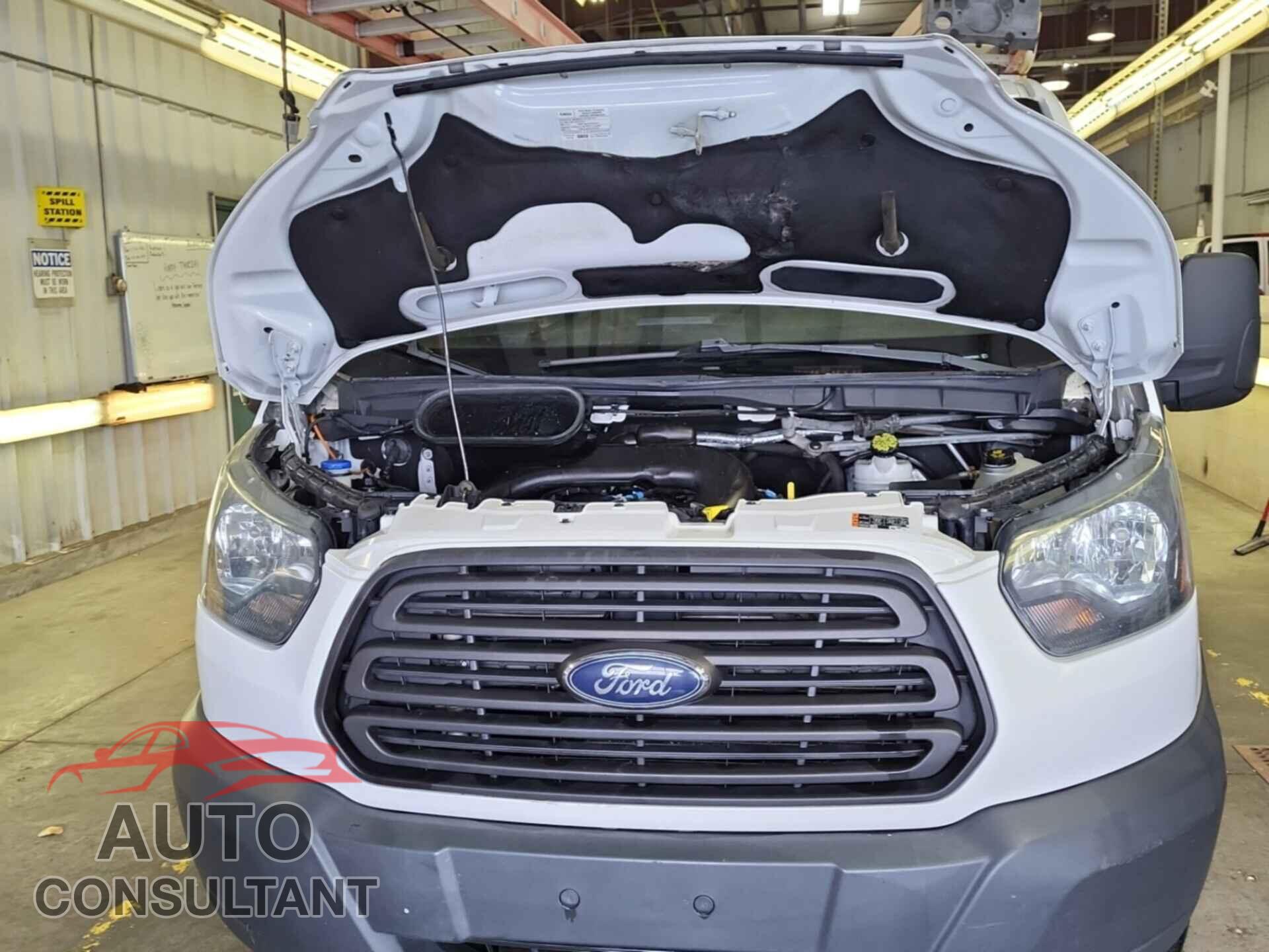 FORD TRANSIT 2015 - 1FTNE1ZM6FKB12804