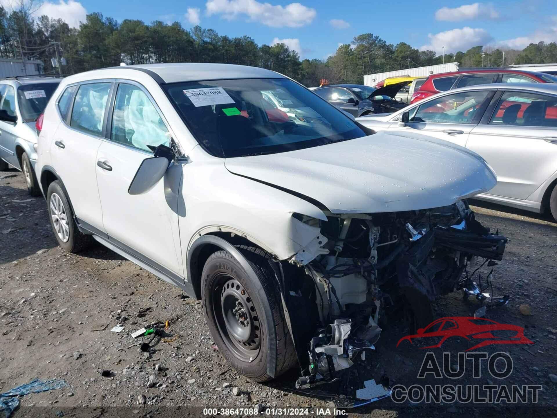 NISSAN ROGUE 2017 - KNMAT2MV0HP549410