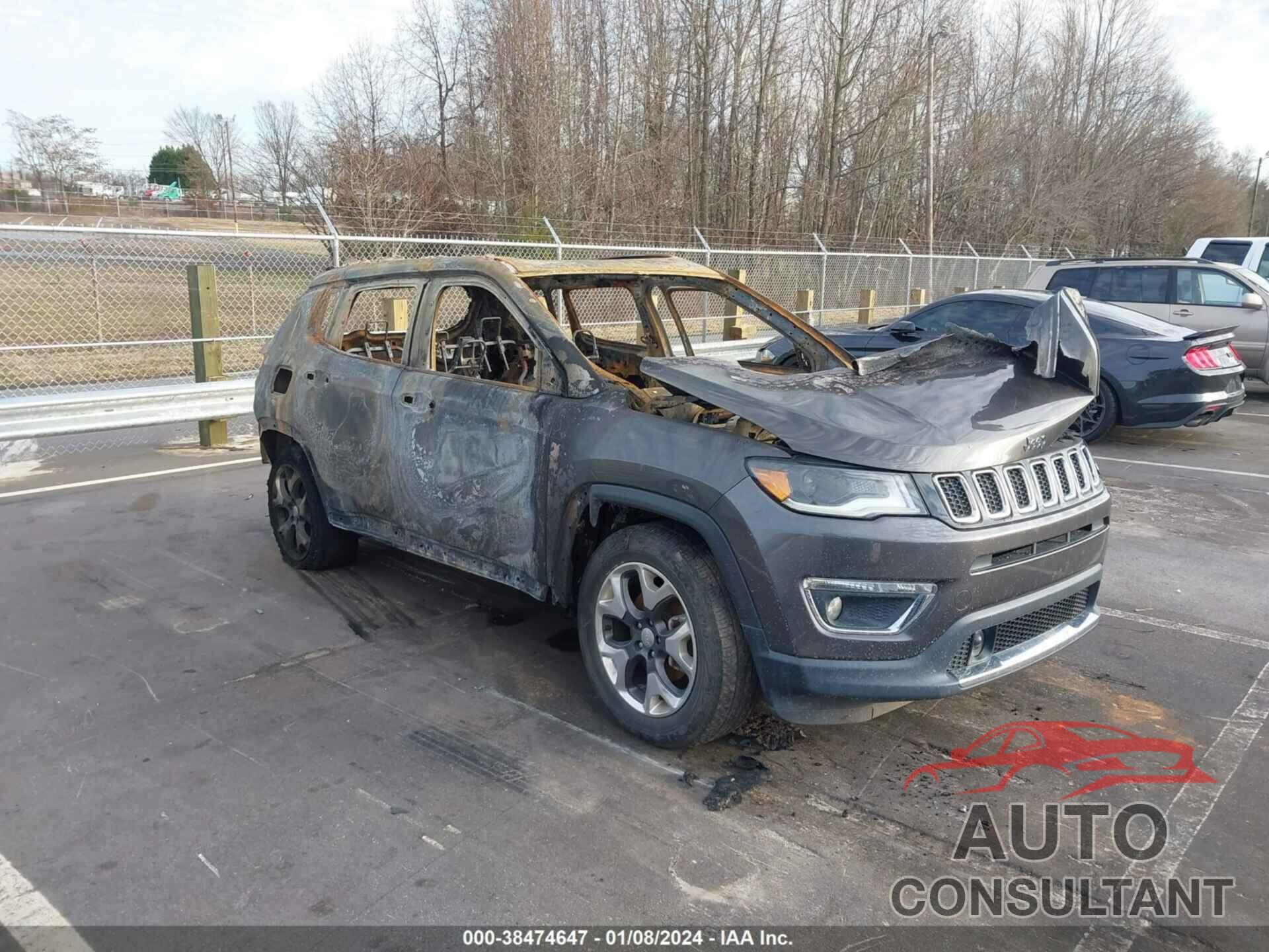 JEEP COMPASS 2018 - 3C4NJDCBXJT402460