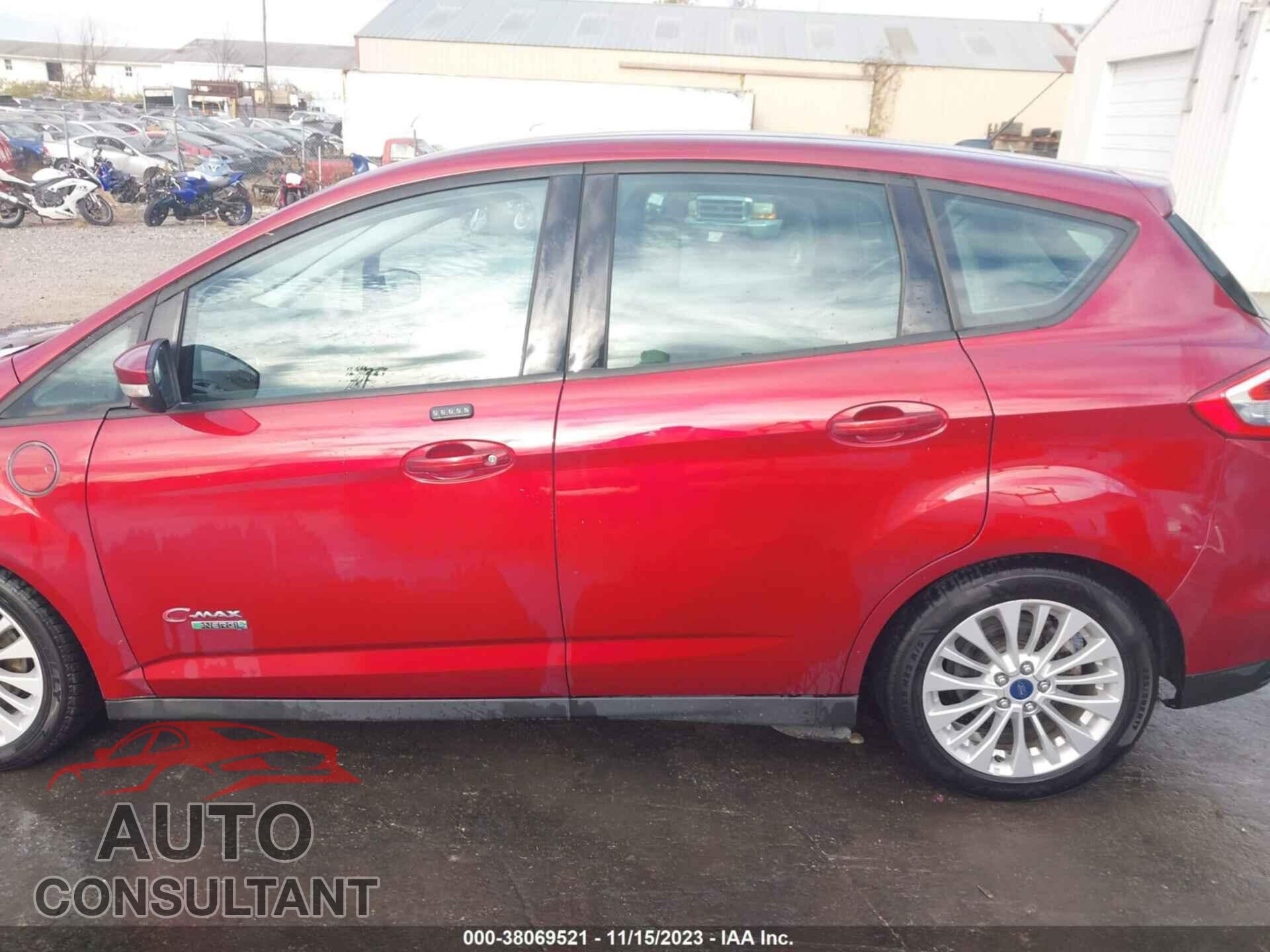 FORD C-MAX ENERGI 2017 - 1FADP5EU7HL111134