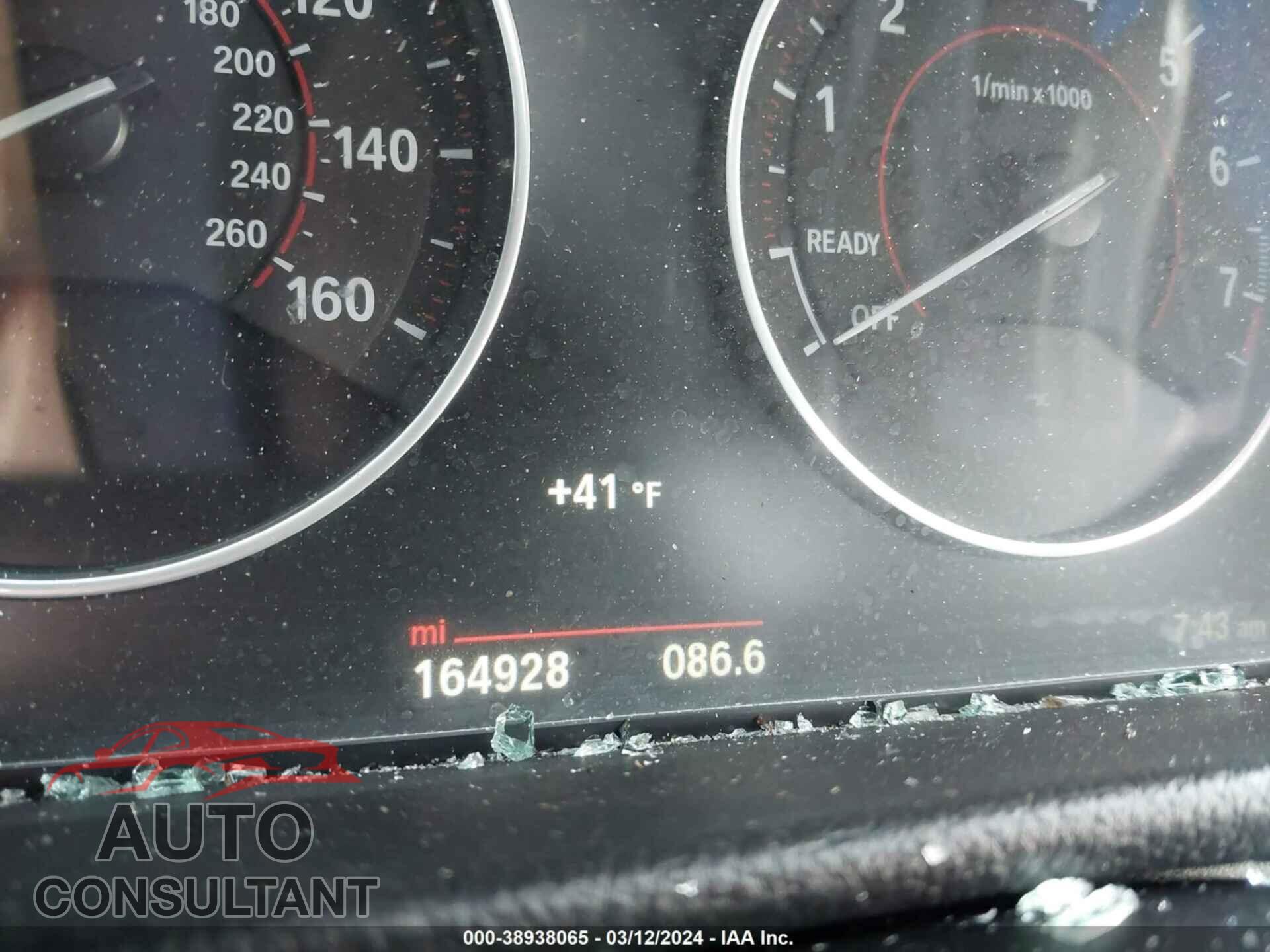 BMW 328I 2016 - WBA8E3G50GNU03879