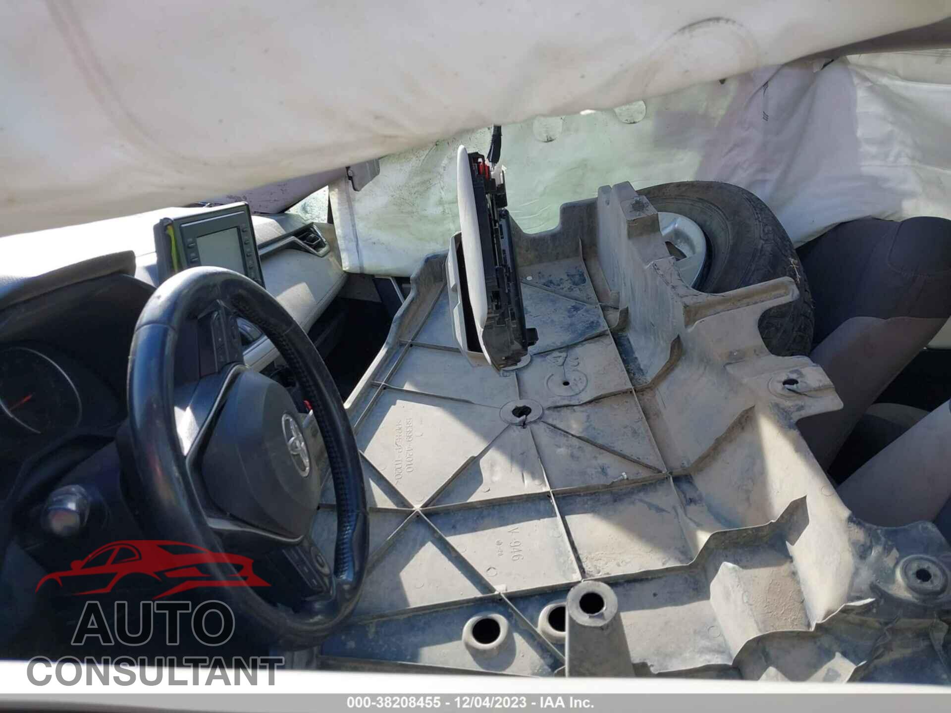 TOYOTA RAV4 2019 - JTMP1RFV4KD036367