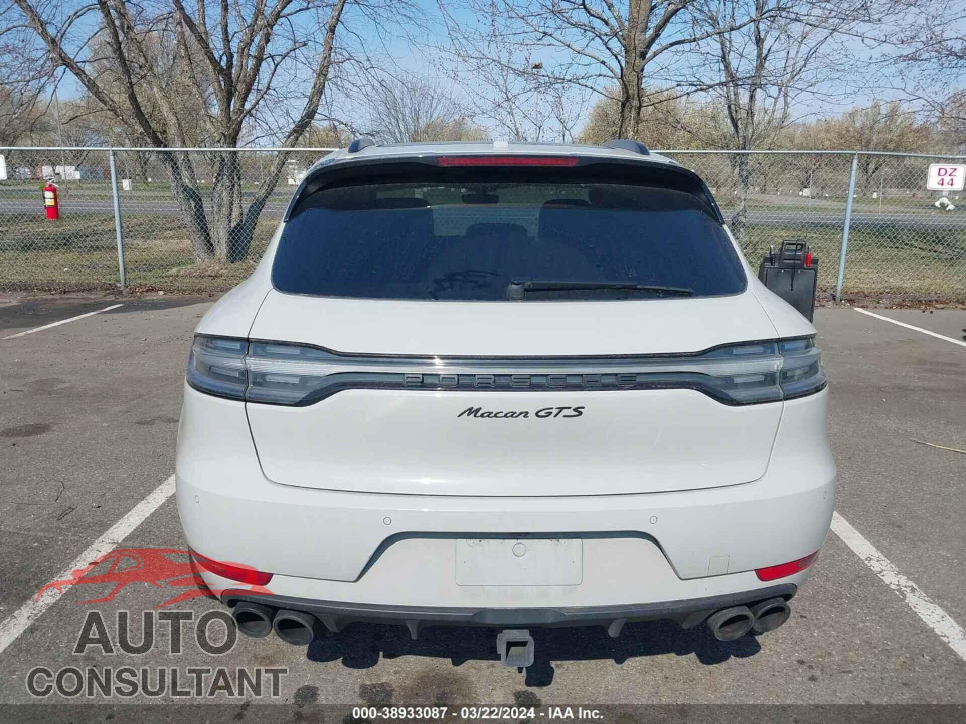 PORSCHE MACAN 2021 - WP1AG2A53MLB52430