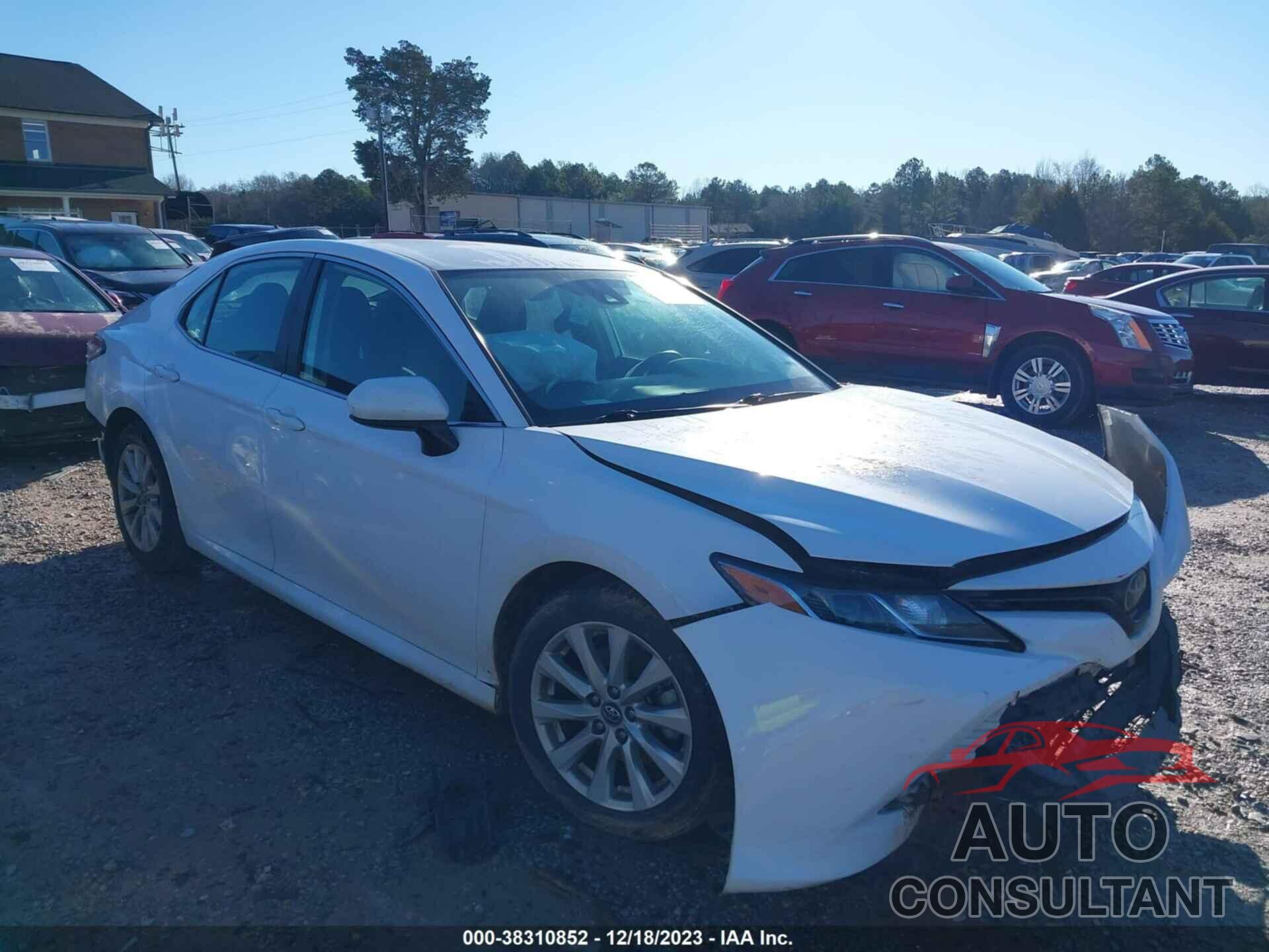TOYOTA CAMRY 2019 - 4T1B11HK4KU163856