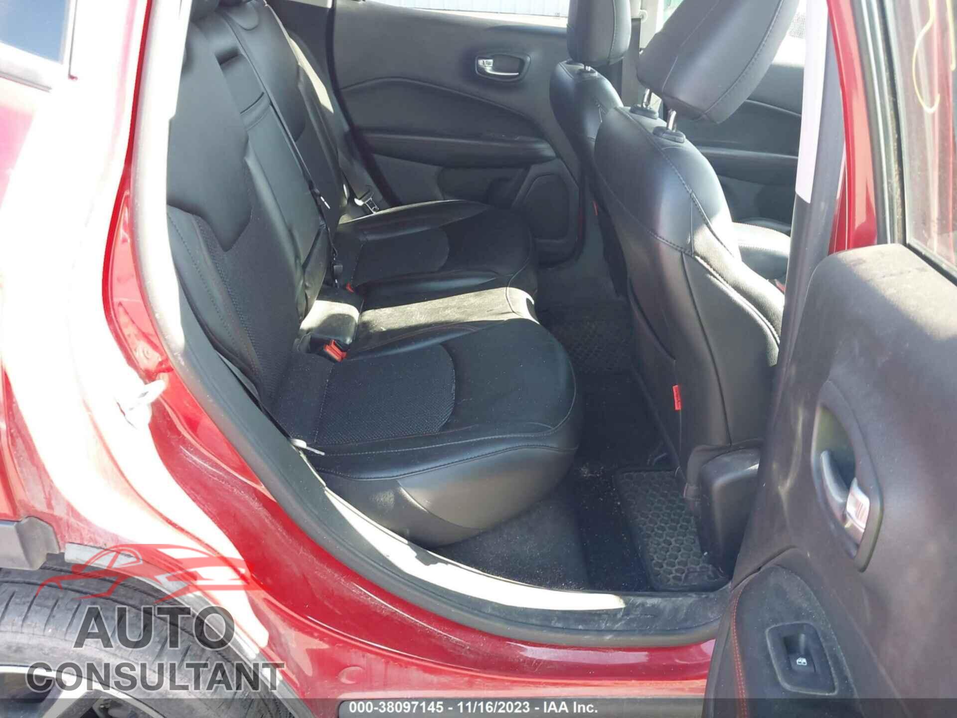 JEEP COMPASS 2020 - 3C4NJDDB3LT106598
