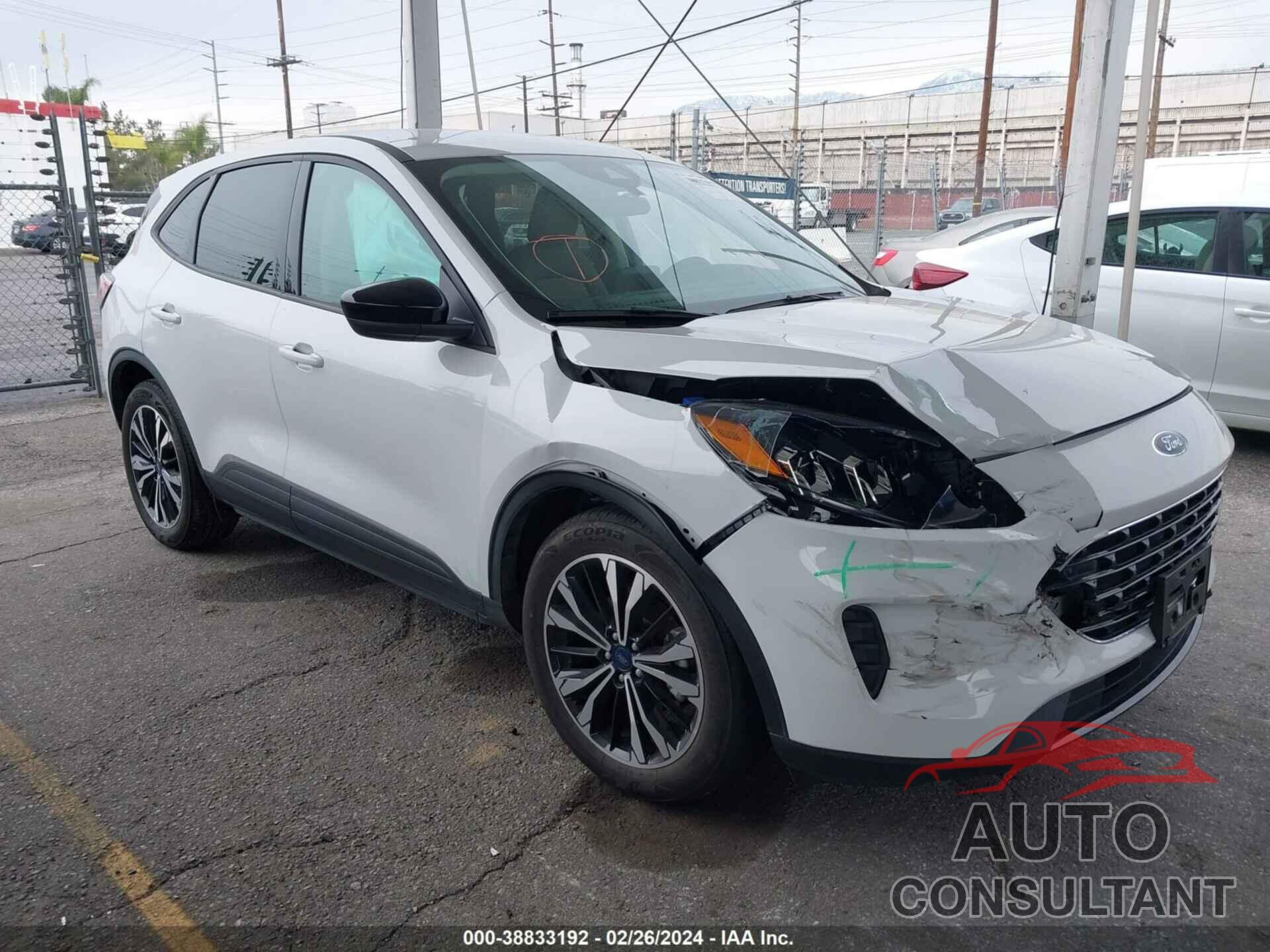FORD ESCAPE 2022 - 1FMCU0G64NUB02764