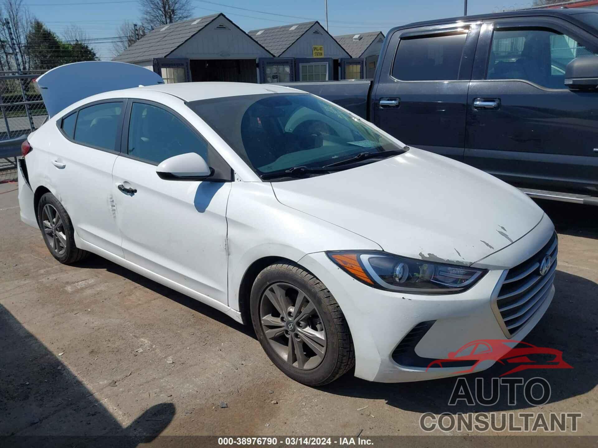 HYUNDAI ELANTRA 2017 - 5NPD84LF3HH080197