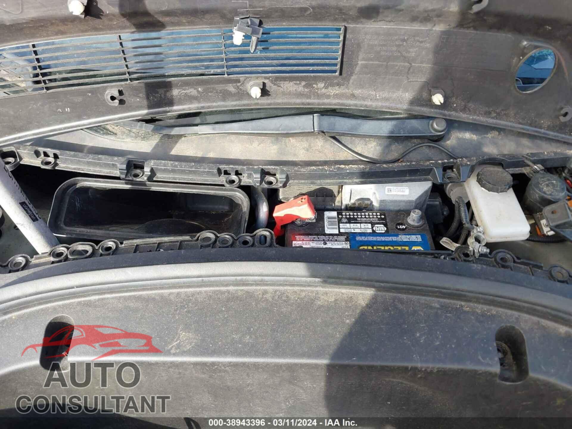TESLA MODEL 3 2018 - 5YJ3E1EA5JF033021
