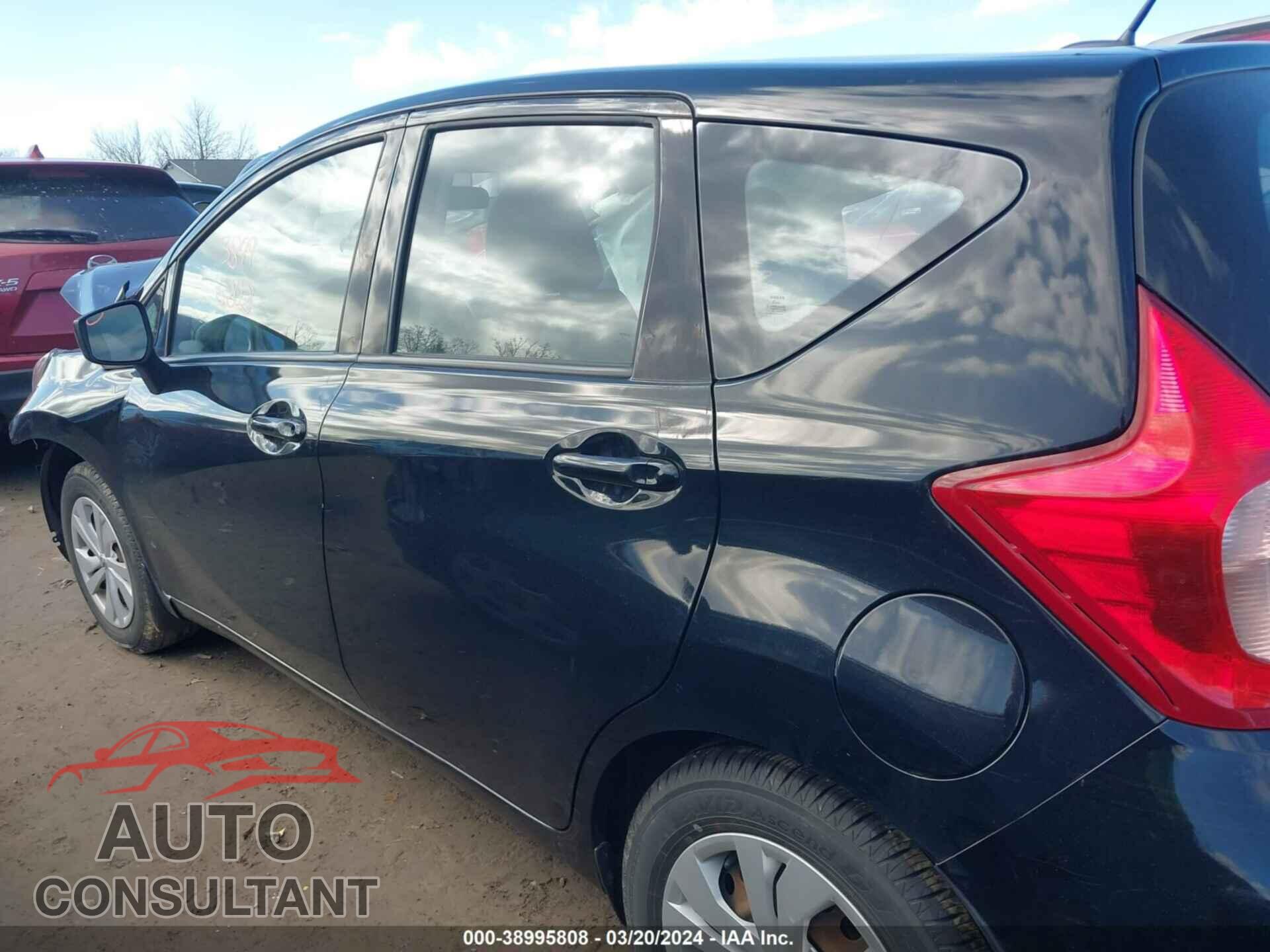 NISSAN VERSA NOTE 2017 - 3N1CE2CP3HL379774