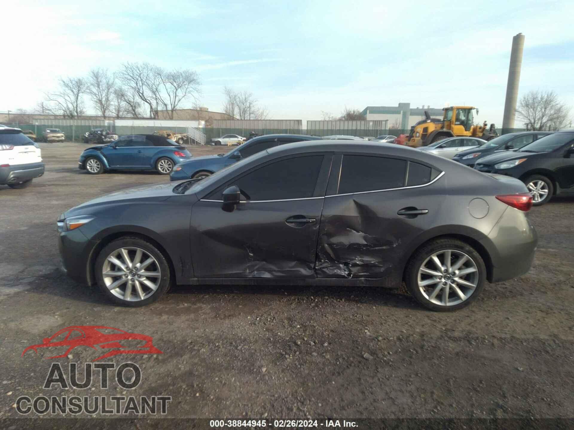 MAZDA MAZDA3 2017 - 3MZBN1V70HM121431