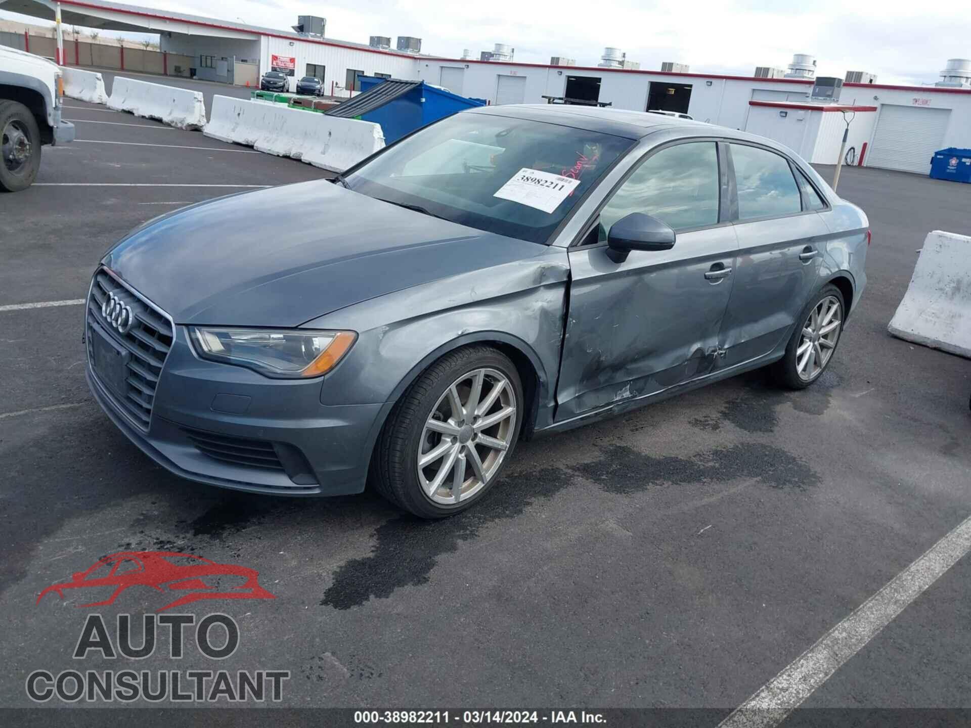 AUDI A3 2016 - WAUA7GFF6G1100710