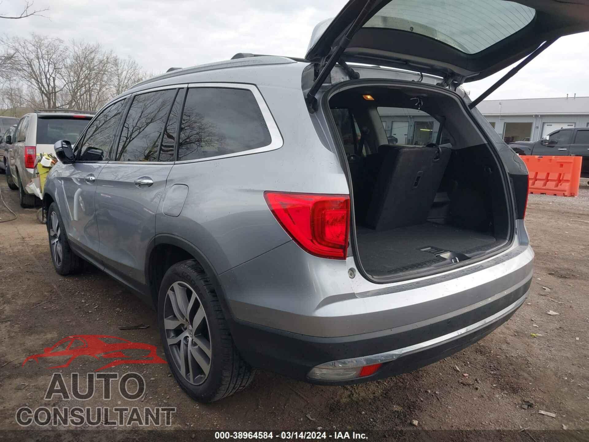 HONDA PILOT 2017 - 5FNYF6H04HB082918