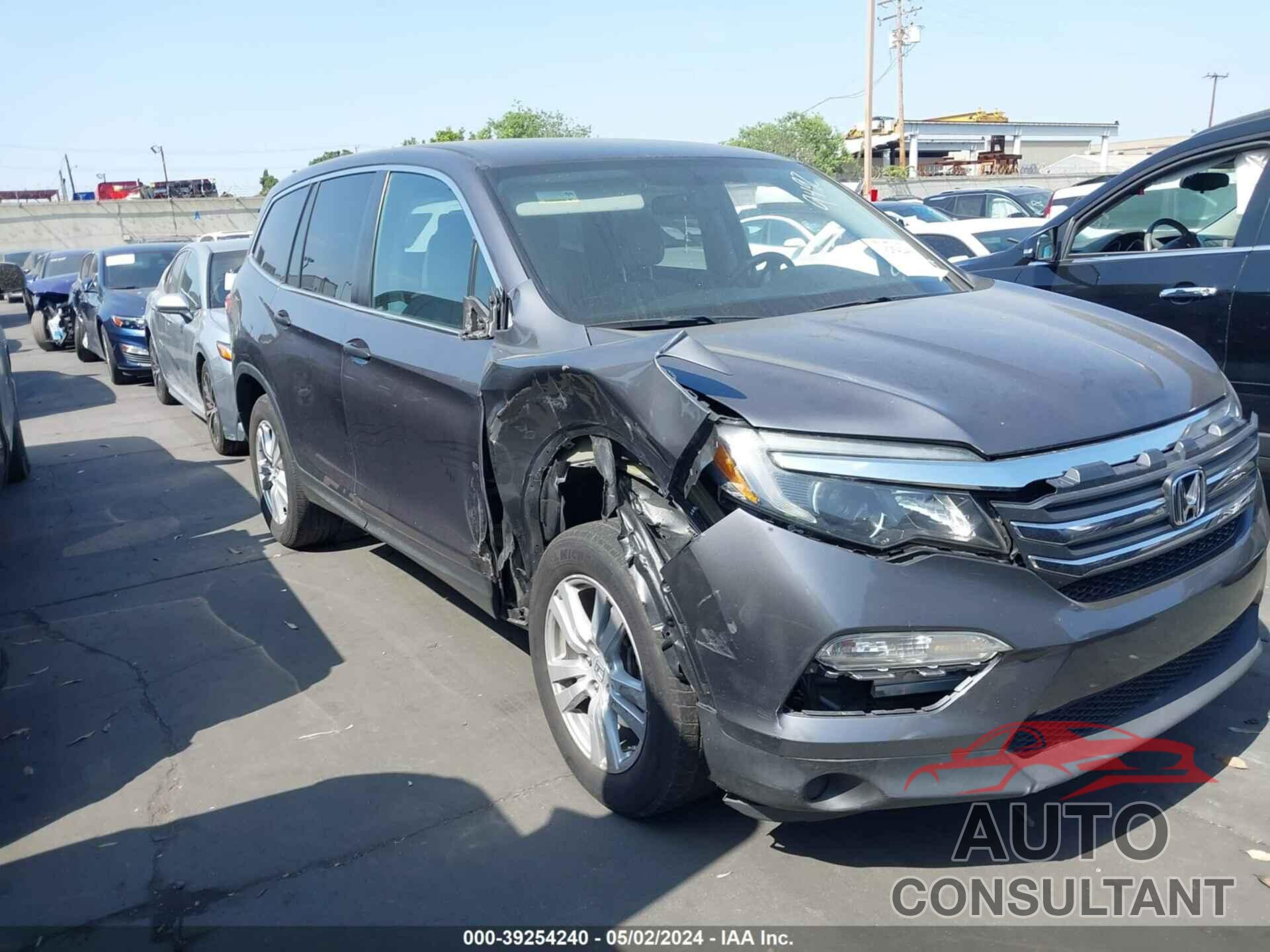 HONDA PILOT 2018 - 5FNYF5H15JB029492