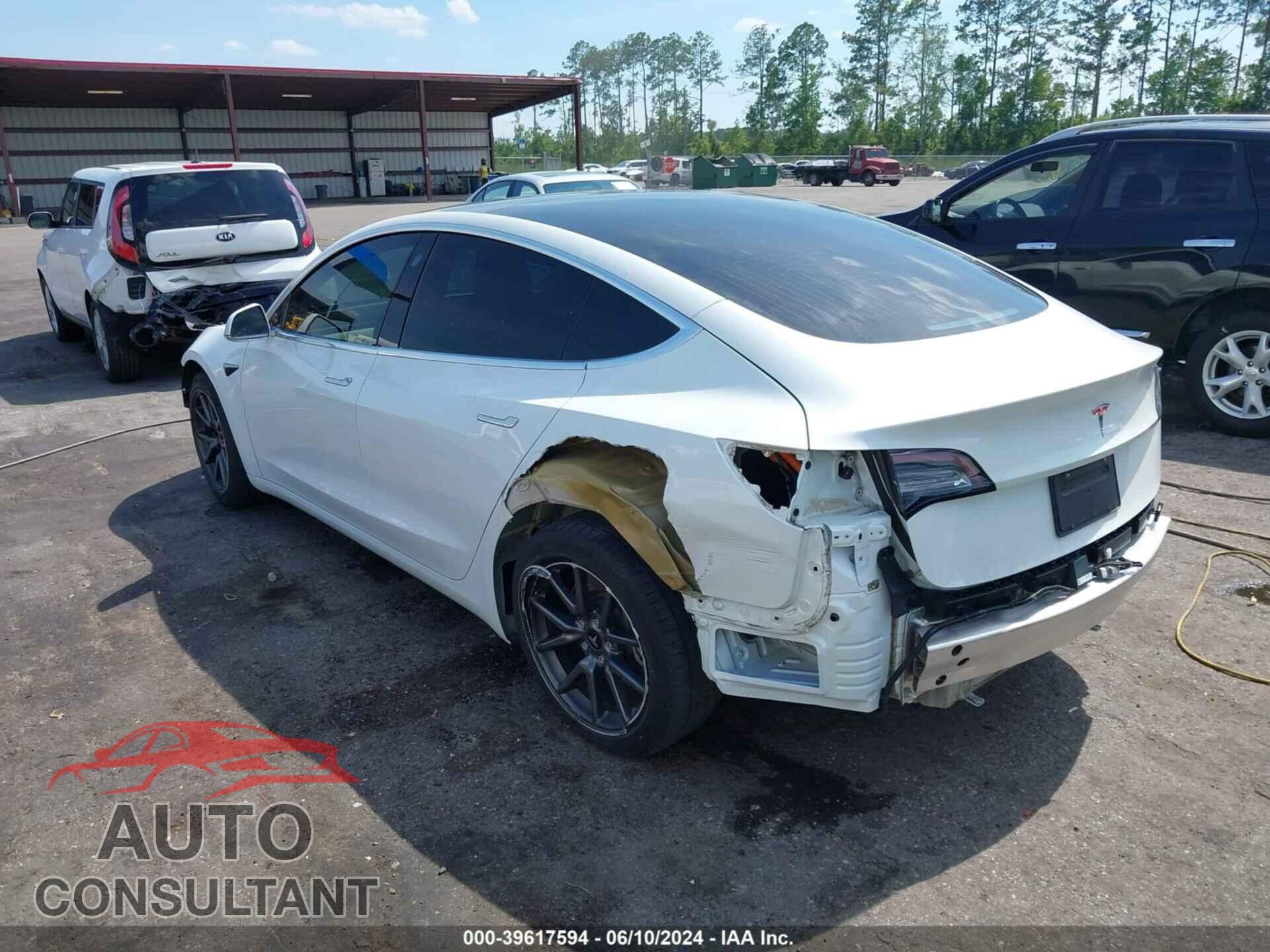 TESLA MODEL 3 2019 - 5YJ3E1EA4KF447604