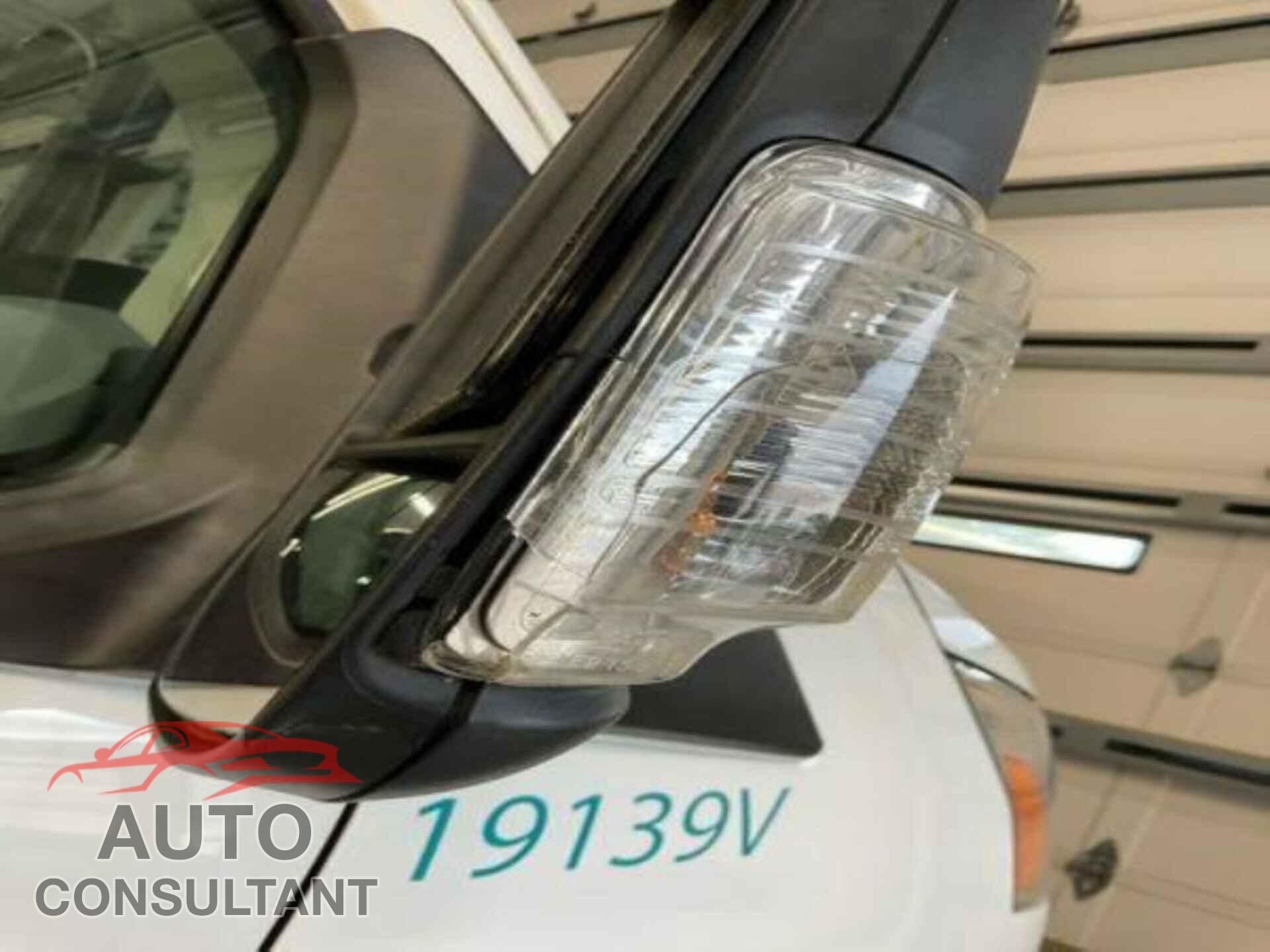 FORD TRANSIT 2019 - 1FTYE1YM3KKB48149