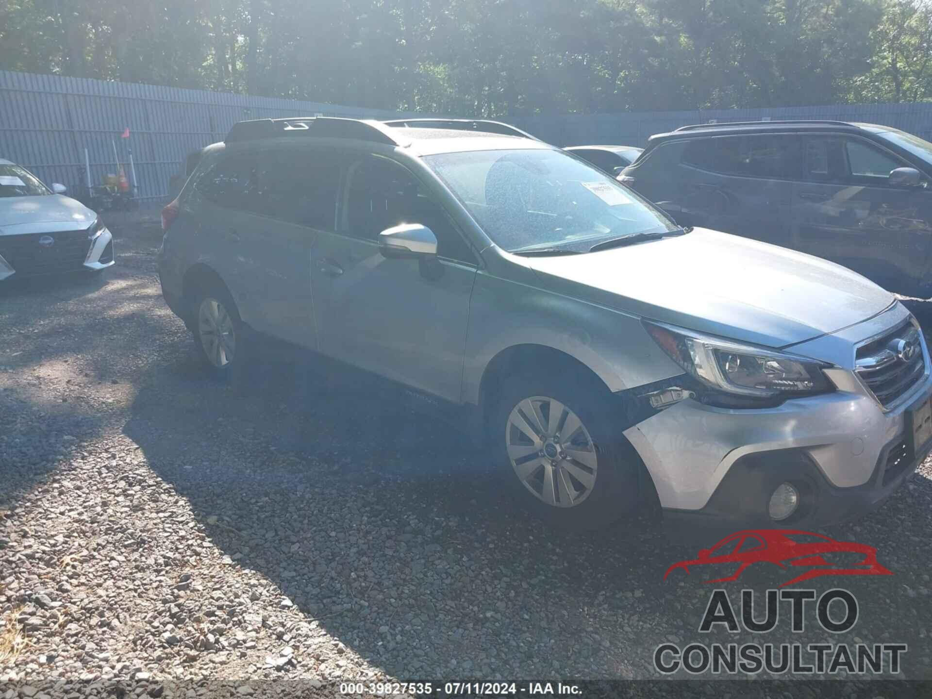 SUBARU OUTBACK 2018 - 4S4BSAHC5J3279383
