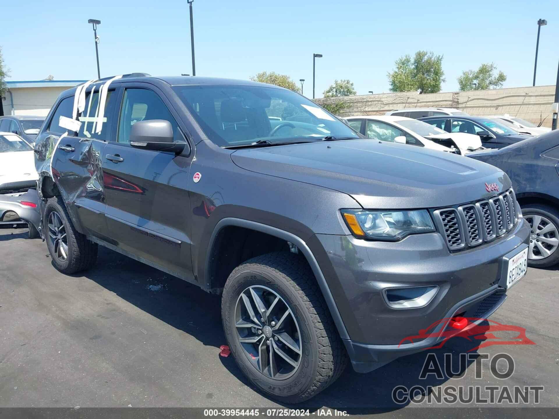 JEEP GRAND CHEROKEE 2018 - 1C4RJFLG4JC335603