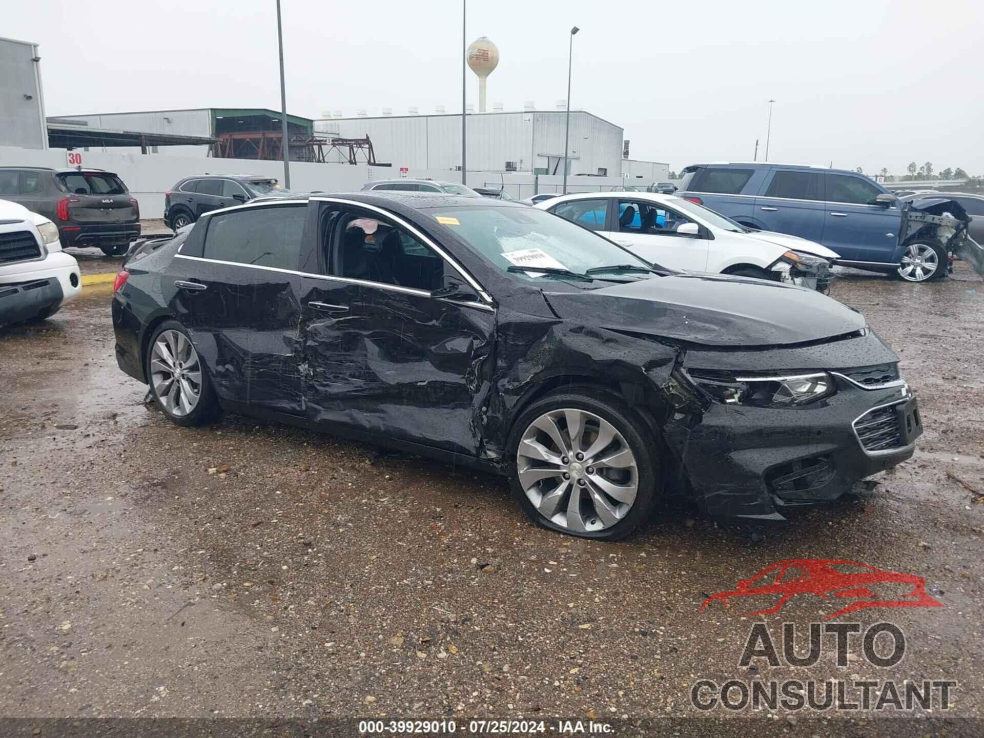 CHEVROLET MALIBU 2017 - 1G1ZH5SX8HF144808
