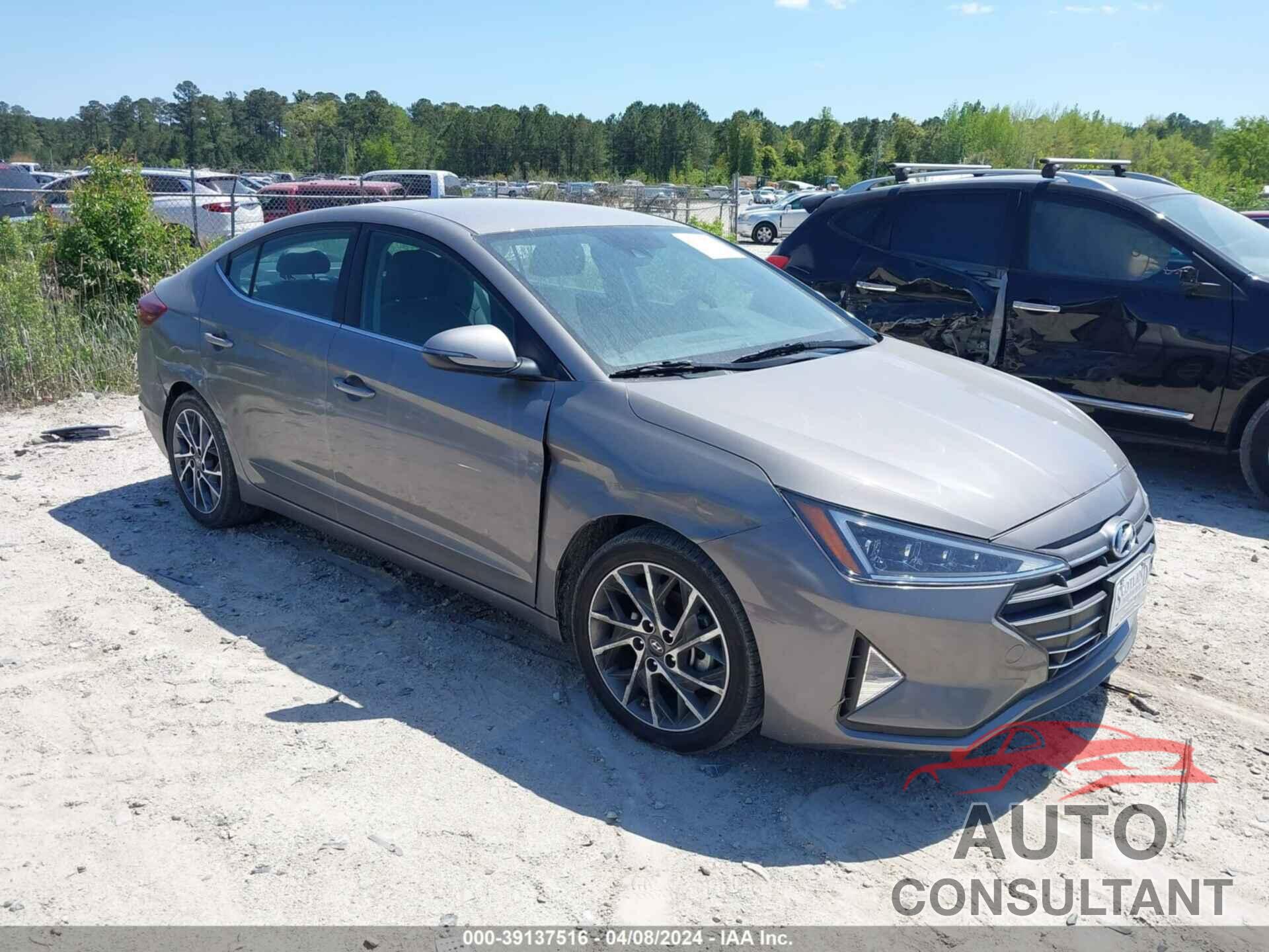 HYUNDAI ELANTRA 2020 - KMHD84LF5LU961347