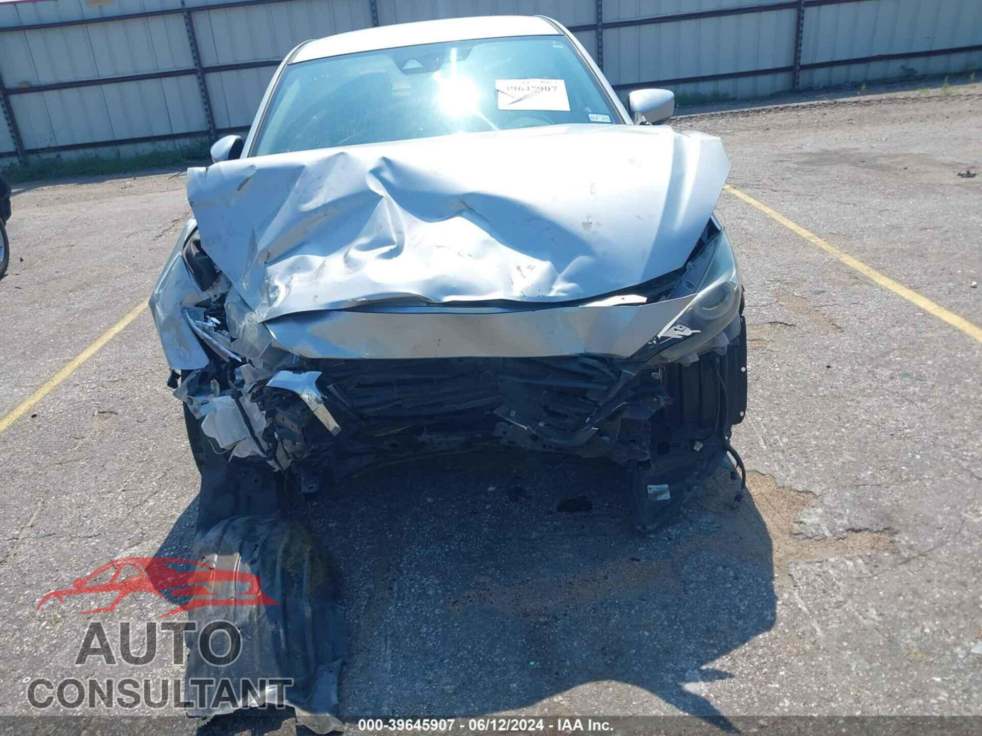 MAZDA MAZDA3 2017 - 3MZBN1V74HM122159