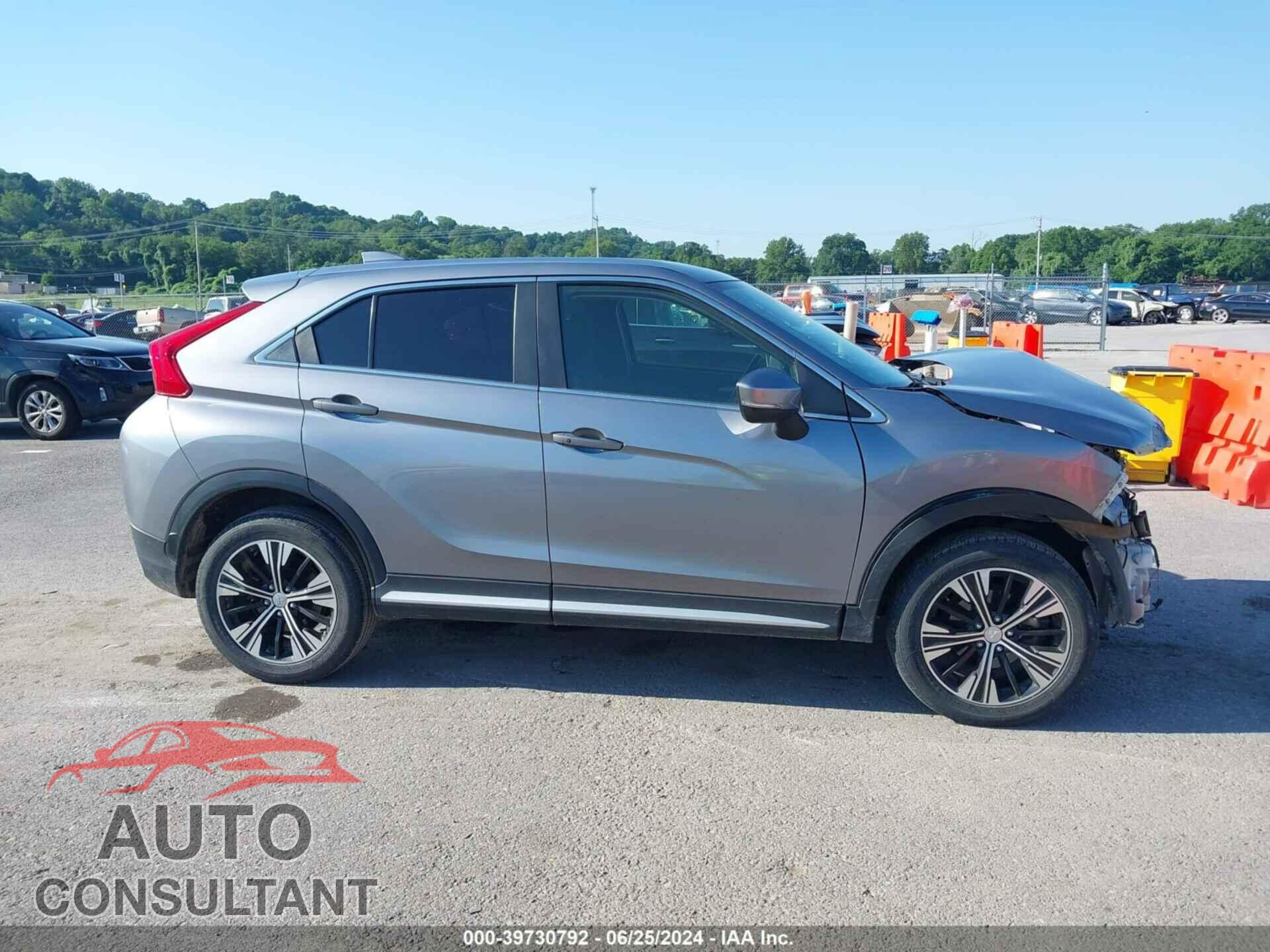MITSUBISHI ECLIPSE CROSS 2018 - JA4AT5AA3JZ070180