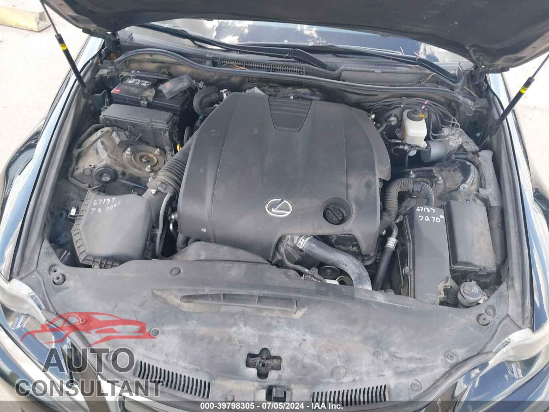 LEXUS IS 200T 2017 - JTHBA1D25H5046282