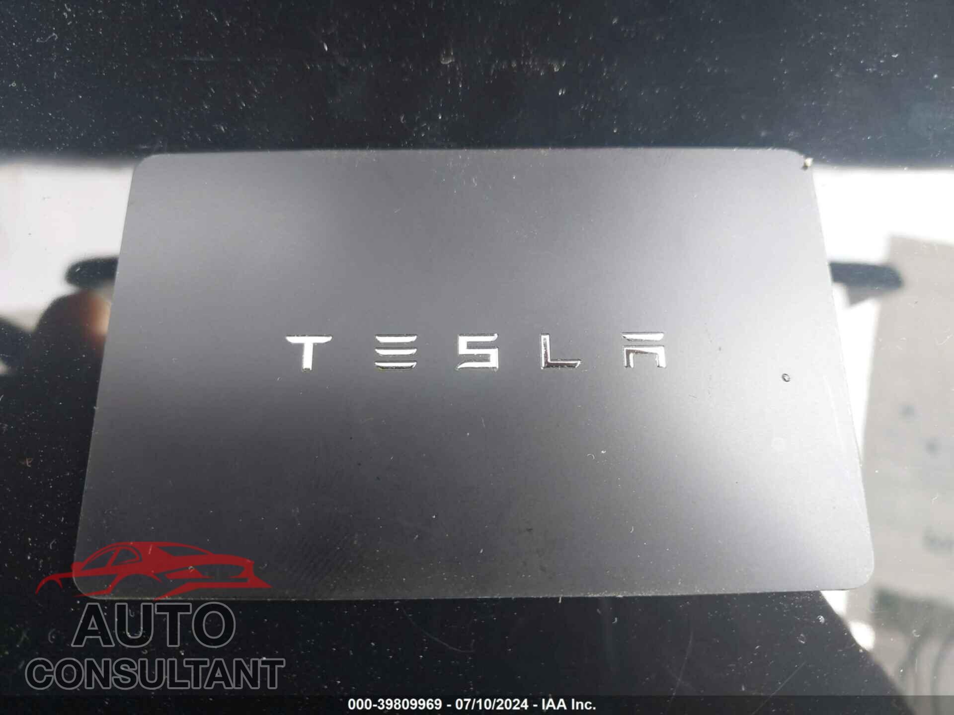 TESLA MODEL 3 2018 - 5YJ3E1EA1JF136453