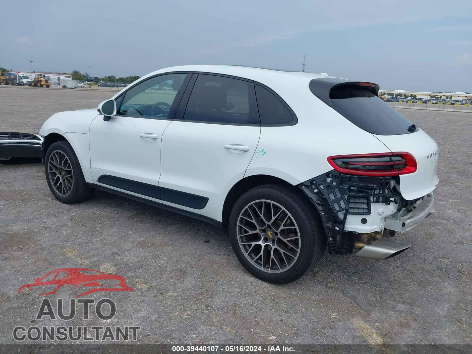 PORSCHE MACAN 2017 - WP1AA2A56HLB82545