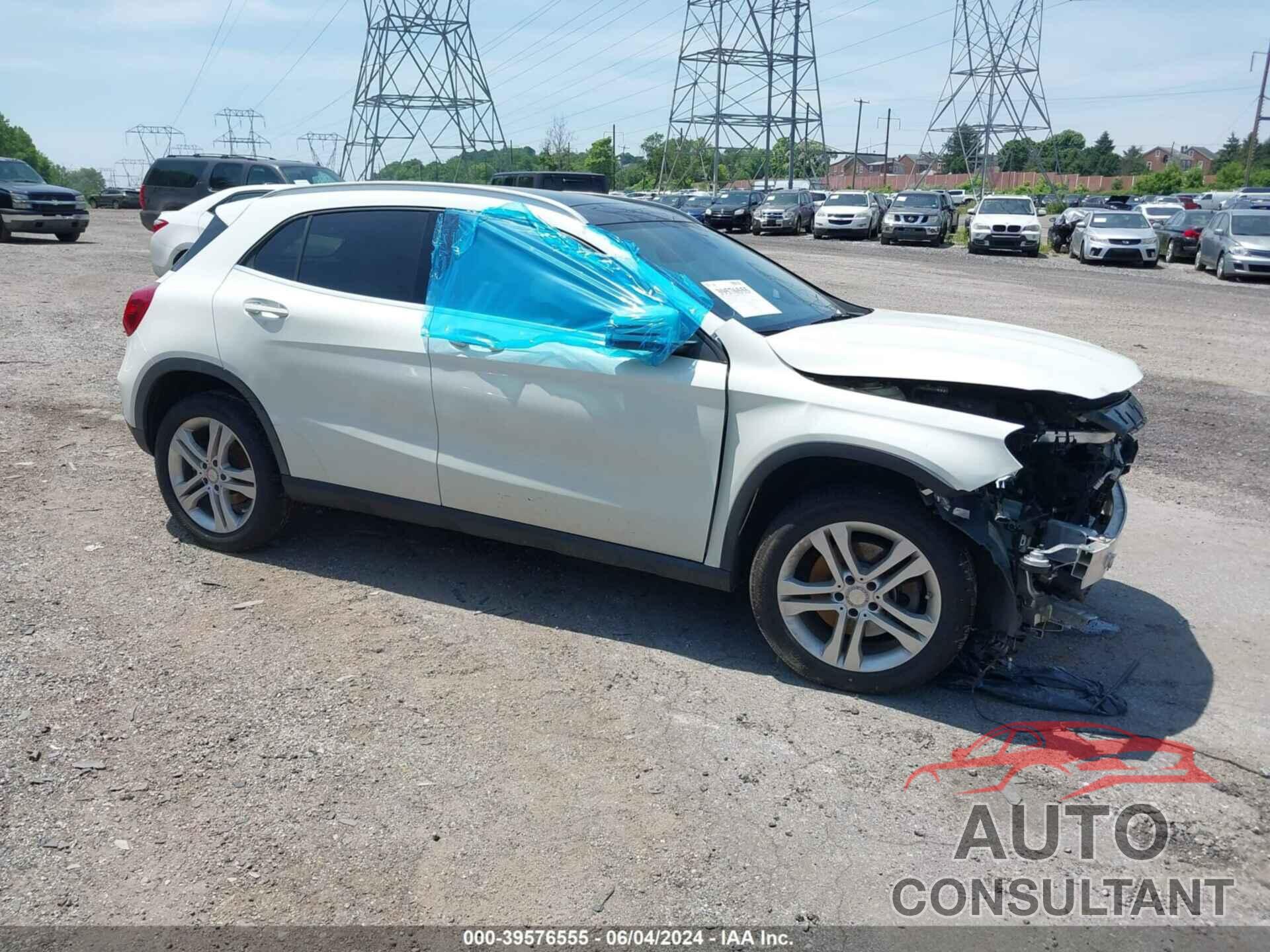 MERCEDES-BENZ GLA 250 2017 - WDCTG4GB3HJ286546