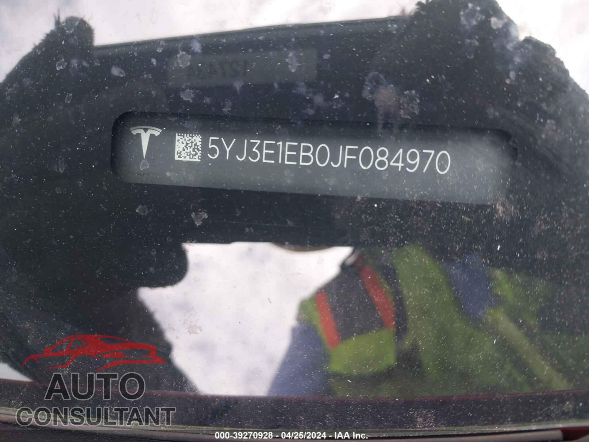 TESLA MODEL 3 2018 - 5YJ3E1EB0JF084970