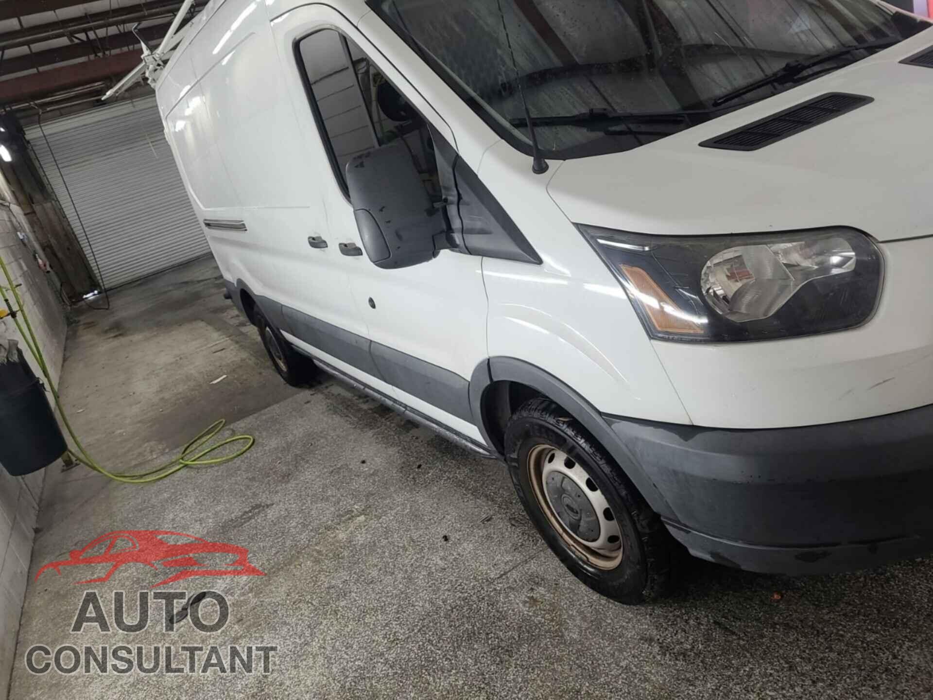 FORD TRANSIT 2017 - 1FTYR2CM0HKA80466