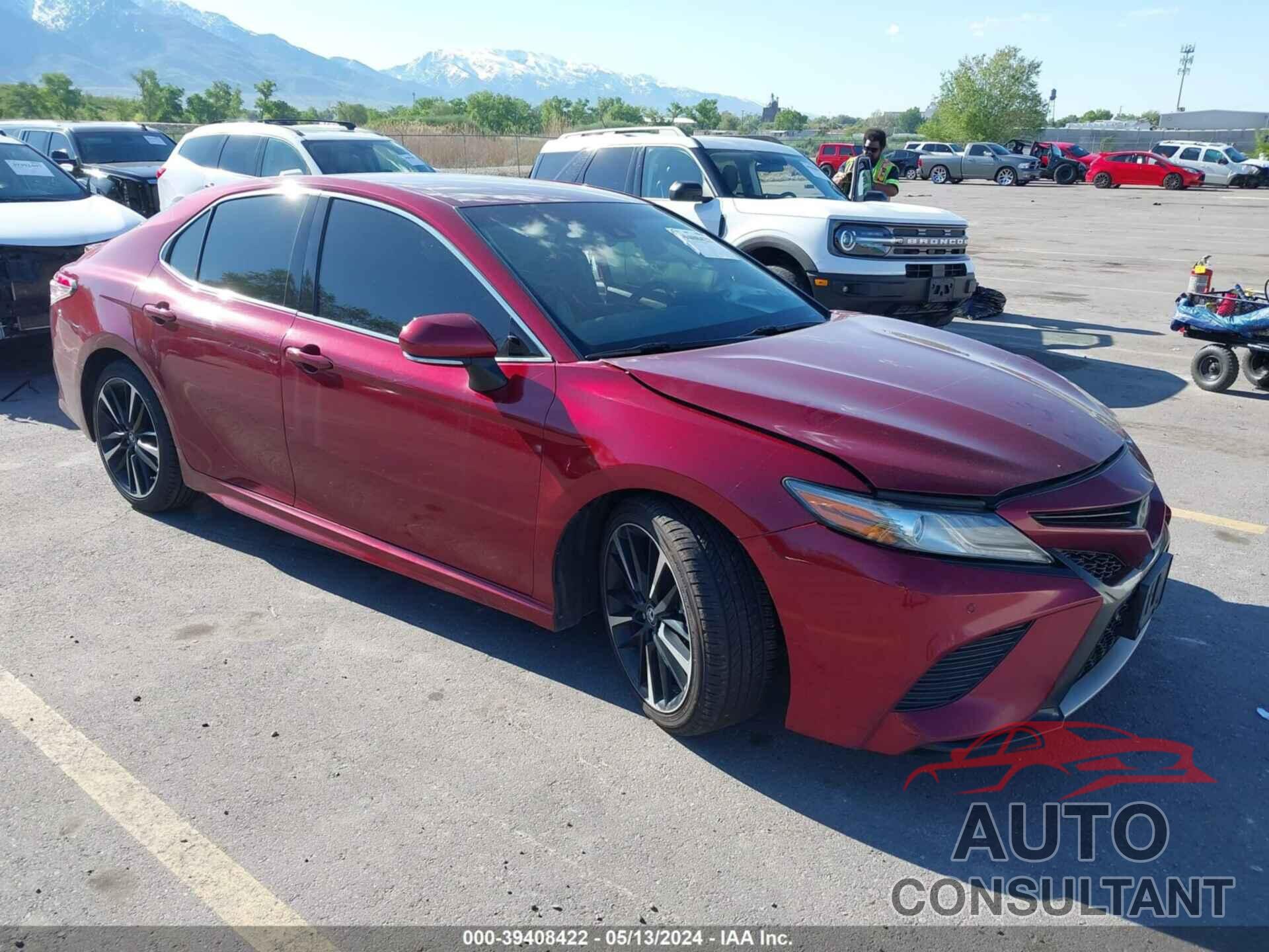 TOYOTA CAMRY 2018 - 4T1B61HK7JU523282