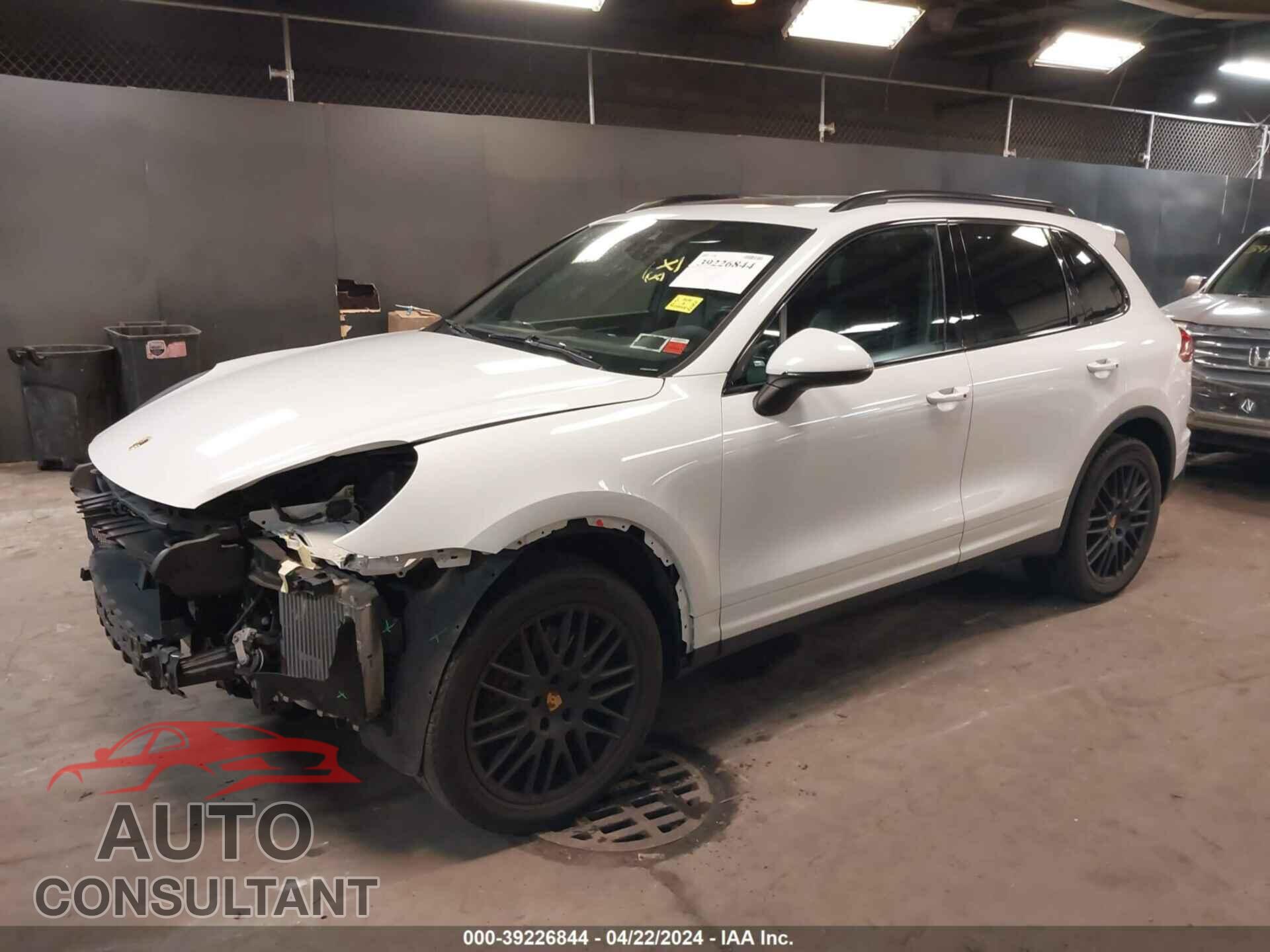 PORSCHE CAYENNE 2016 - WP1AB2A27GLA94654