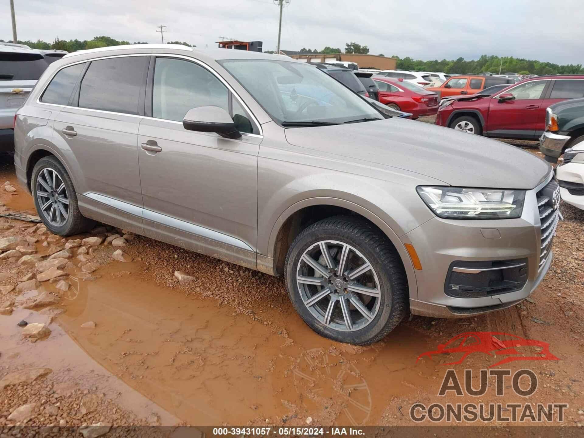 AUDI Q7 2017 - WA1LAAF71HD039666